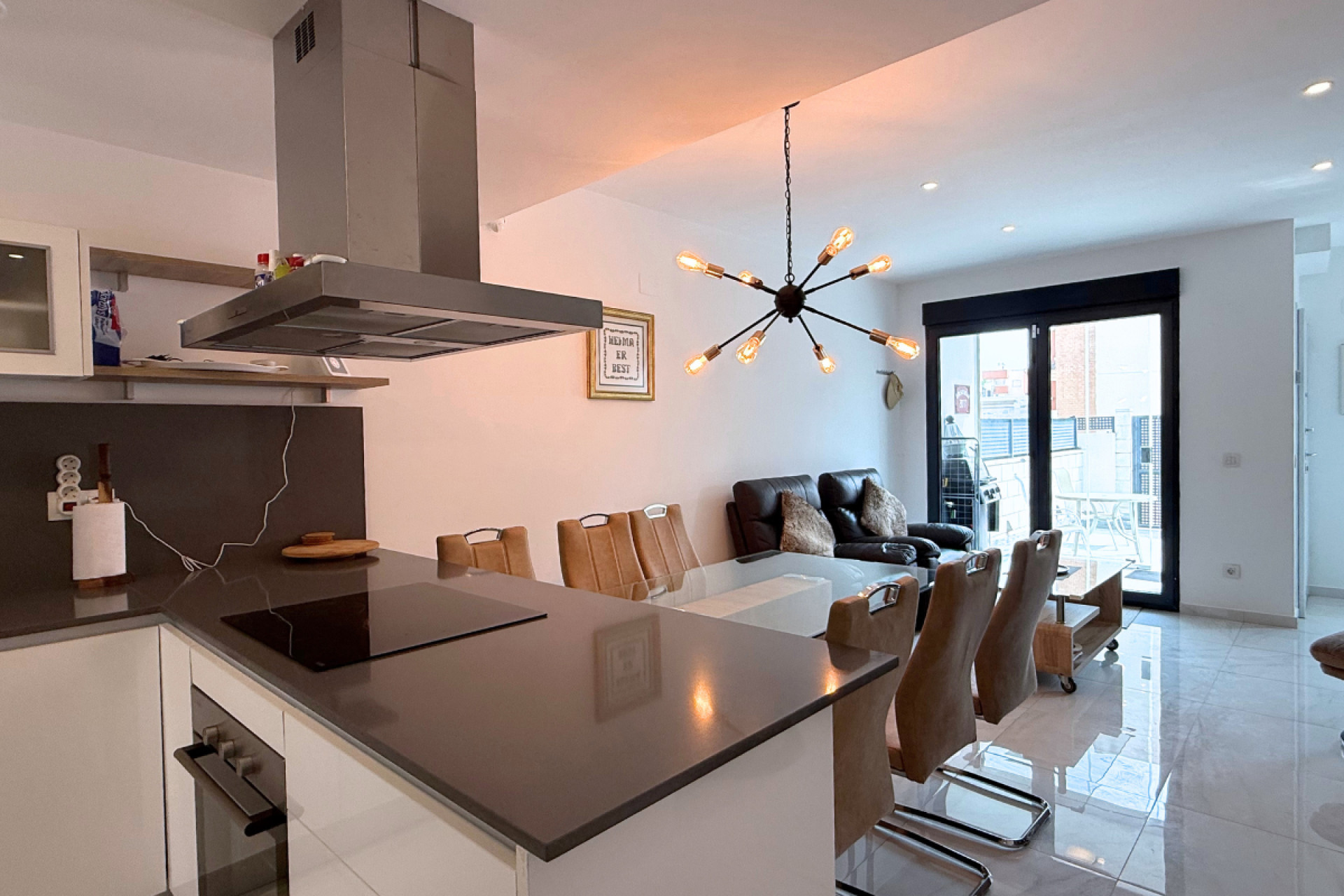 Odsprzedaż - Kamienica - Playa Flamenca