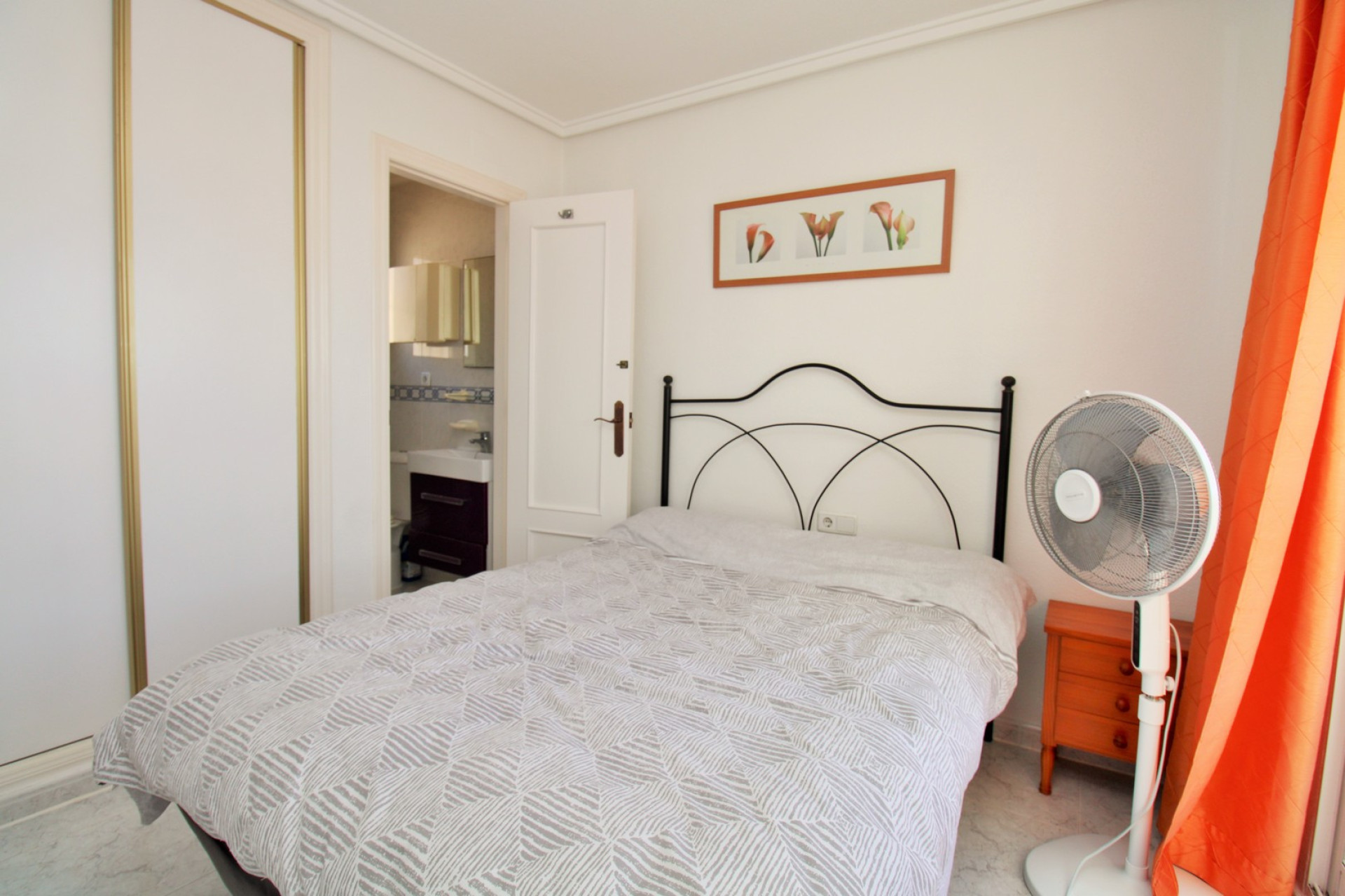 Odsprzedaż - Kamienica - Playa Flamenca