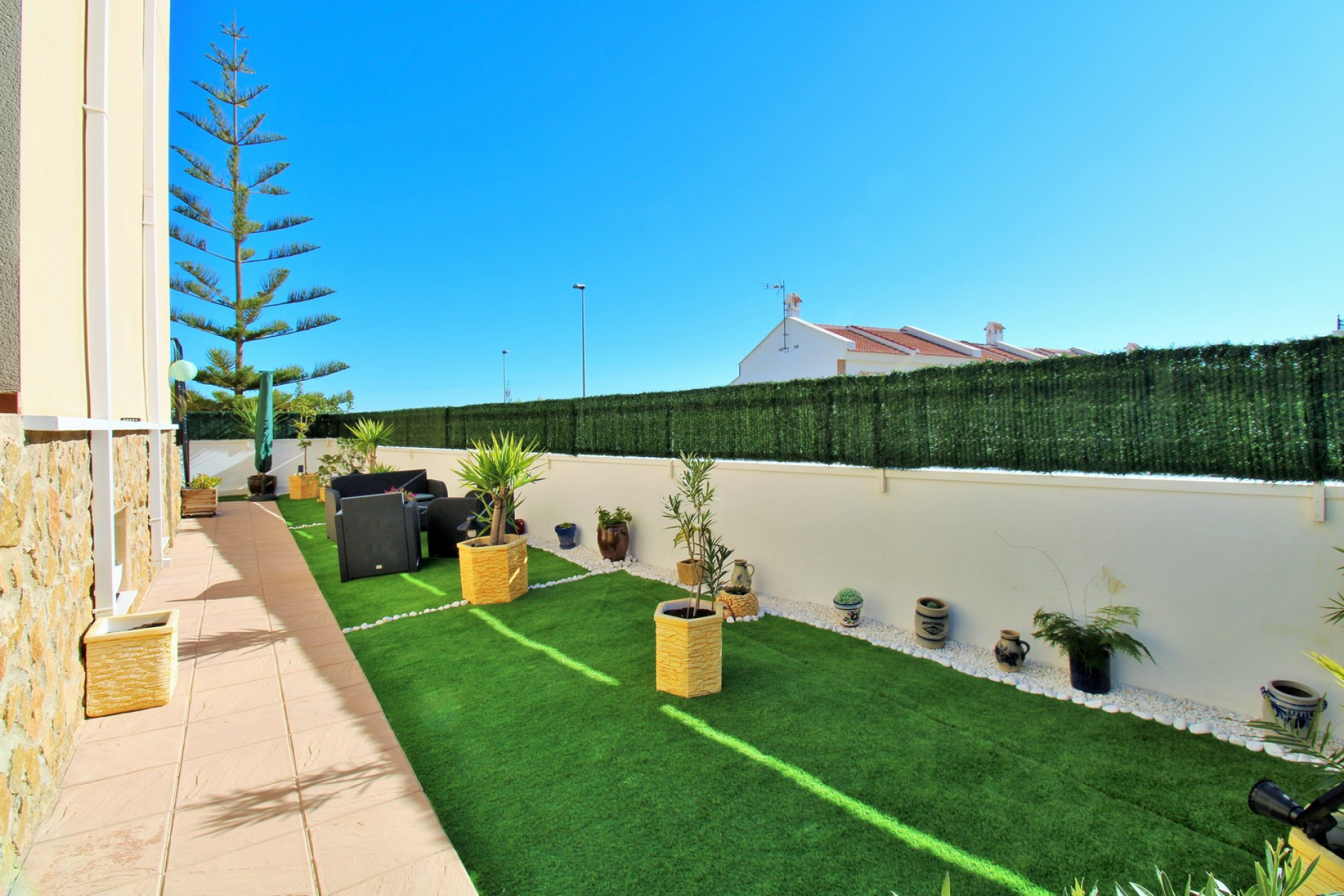 Odsprzedaż - Kamienica - San Miguel de Salinas