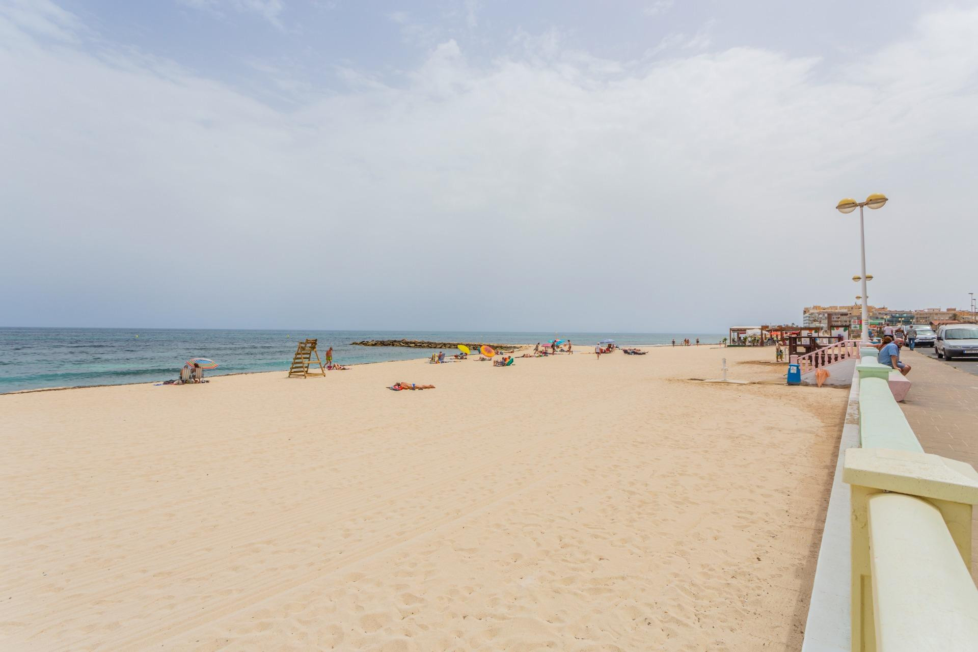 Odsprzedaż - Kamienica - Torrevieja - Aguas Nuevas