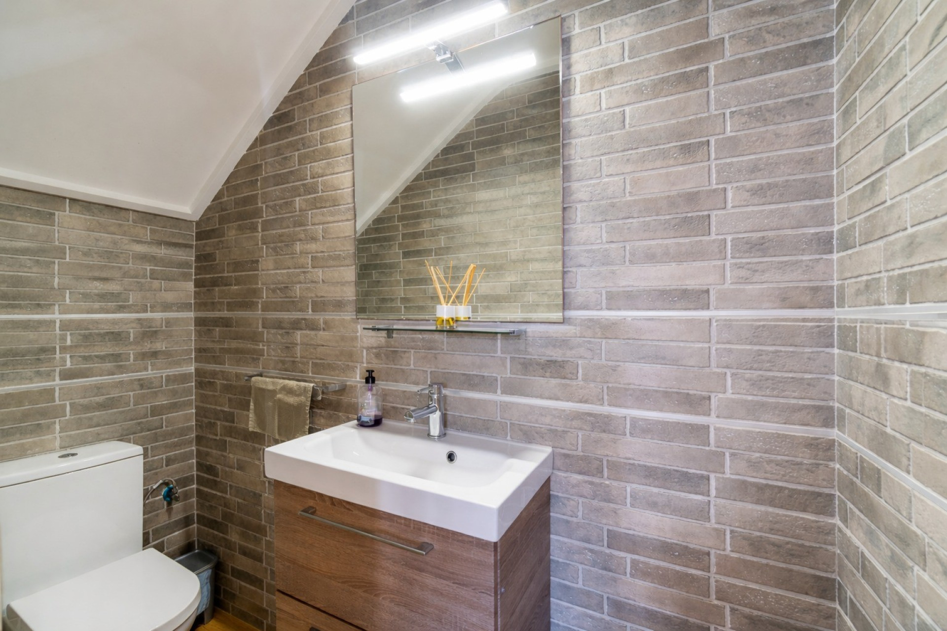 Odsprzedaż - Kamienica - Torrevieja - El Limonar