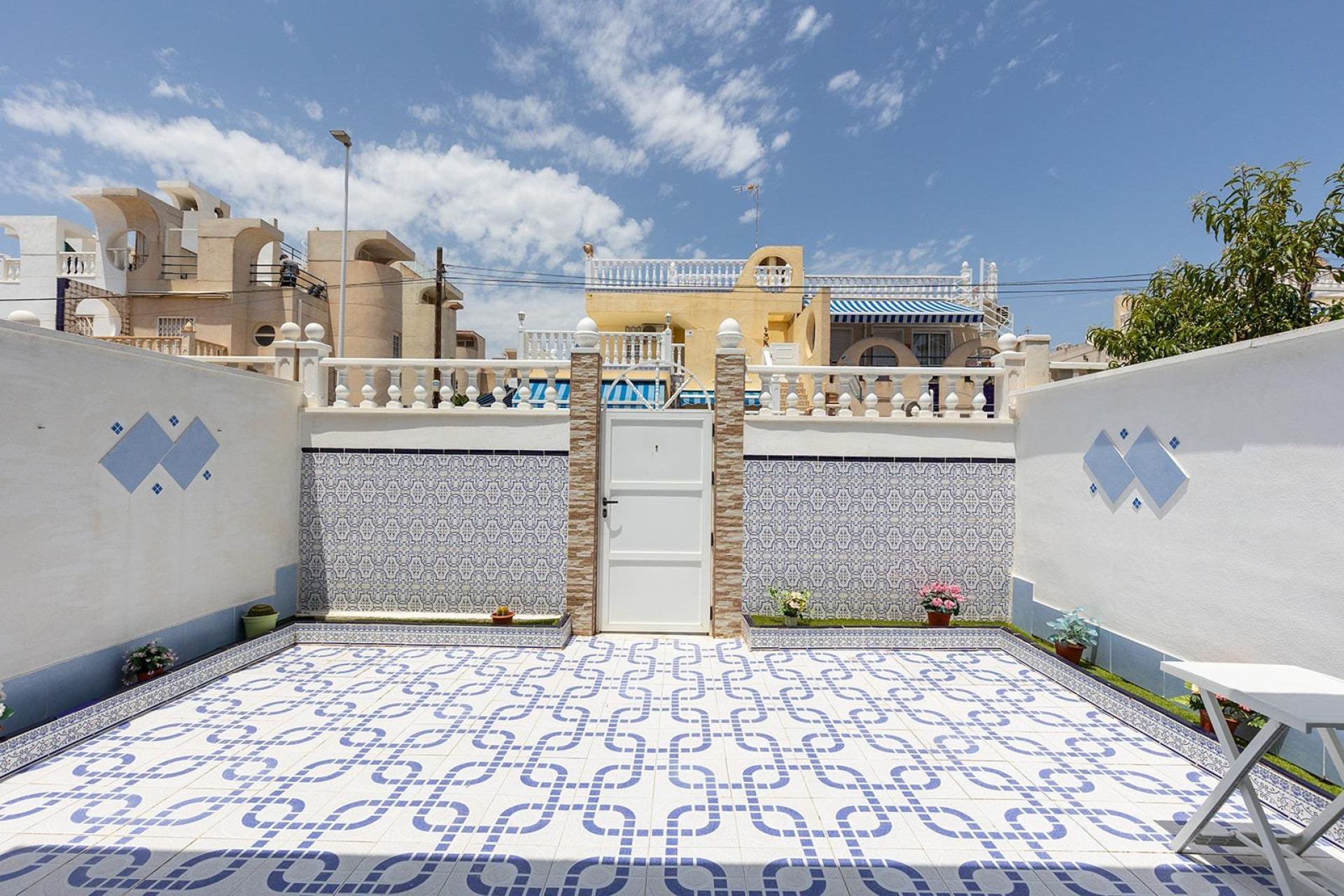 Odsprzedaż - Kamienica - Torrevieja - La Mata