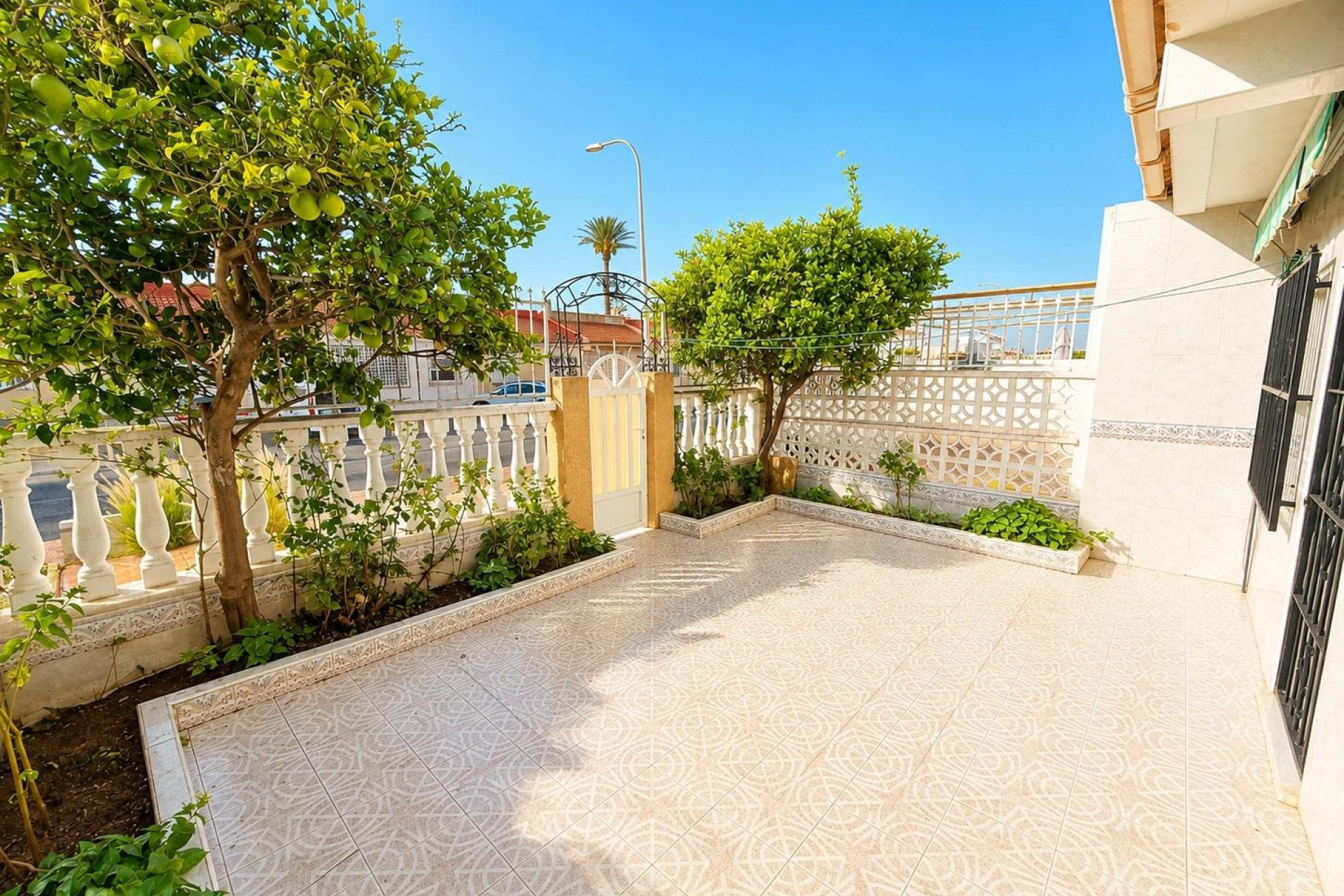 Odsprzedaż - Kamienica - Torrevieja - La Siesta - El Salado -  Torreta