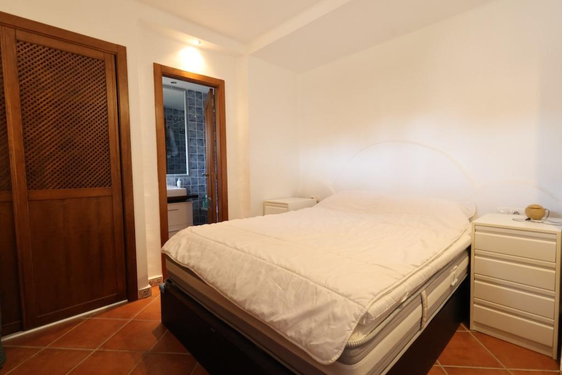 Odsprzedaż - Kamienica - Torrevieja - Los Altos
