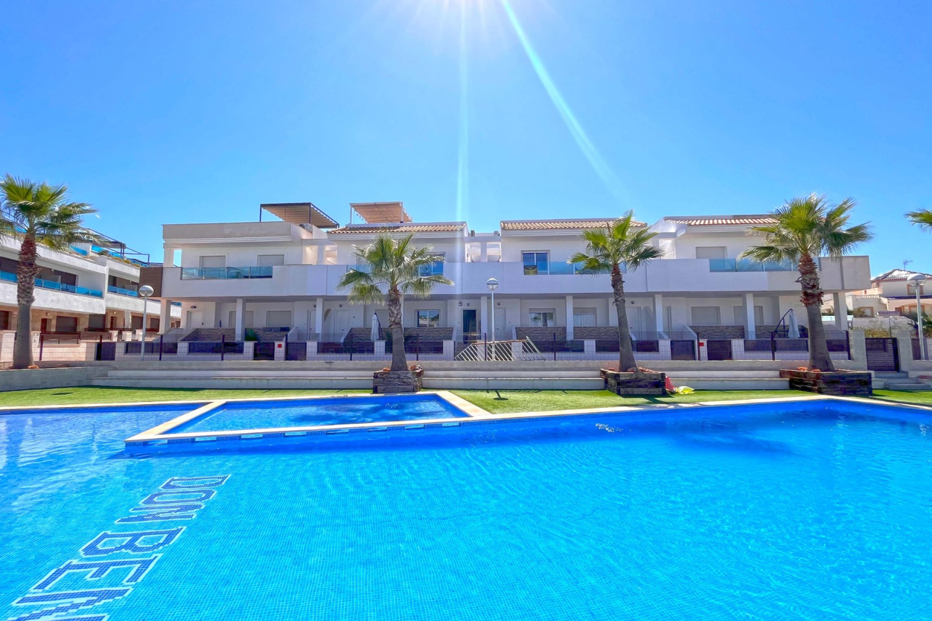 Odsprzedaż - Kamienica - Torrevieja - Los Balcones