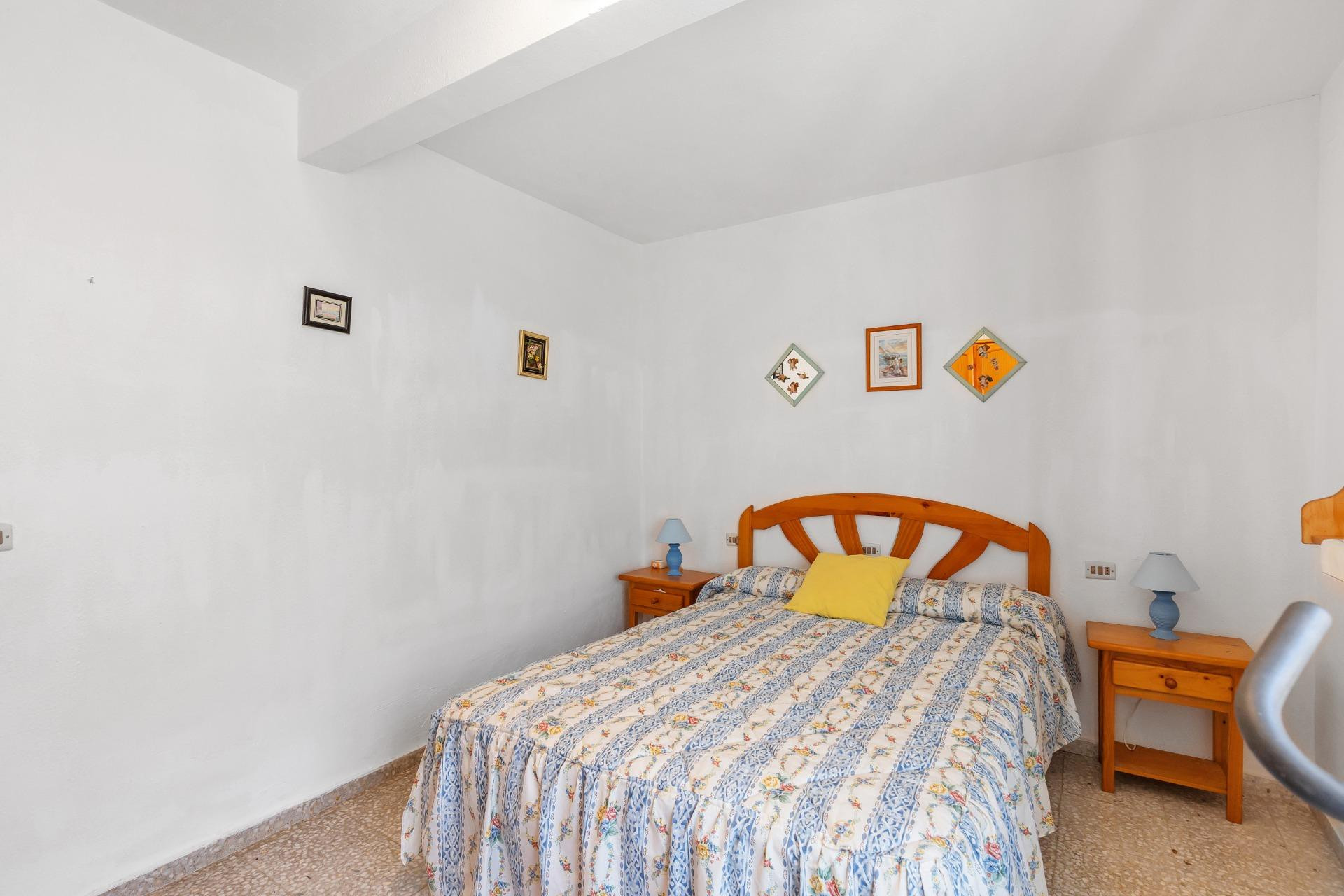 Odsprzedaż - Kamienica - Torrevieja - Los Europeos