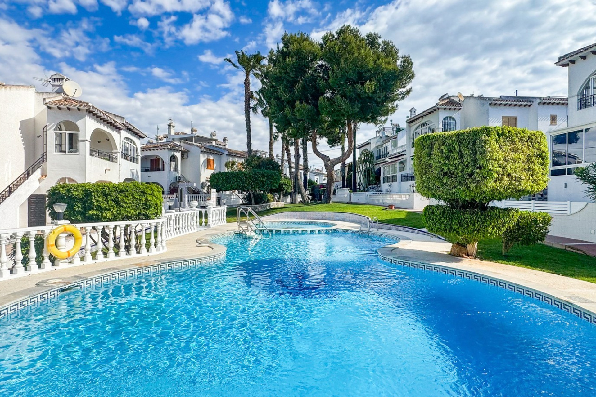 Odsprzedaż - Kamienica - Torrevieja - Nueva Torrevieja - Aguas Nuevas
