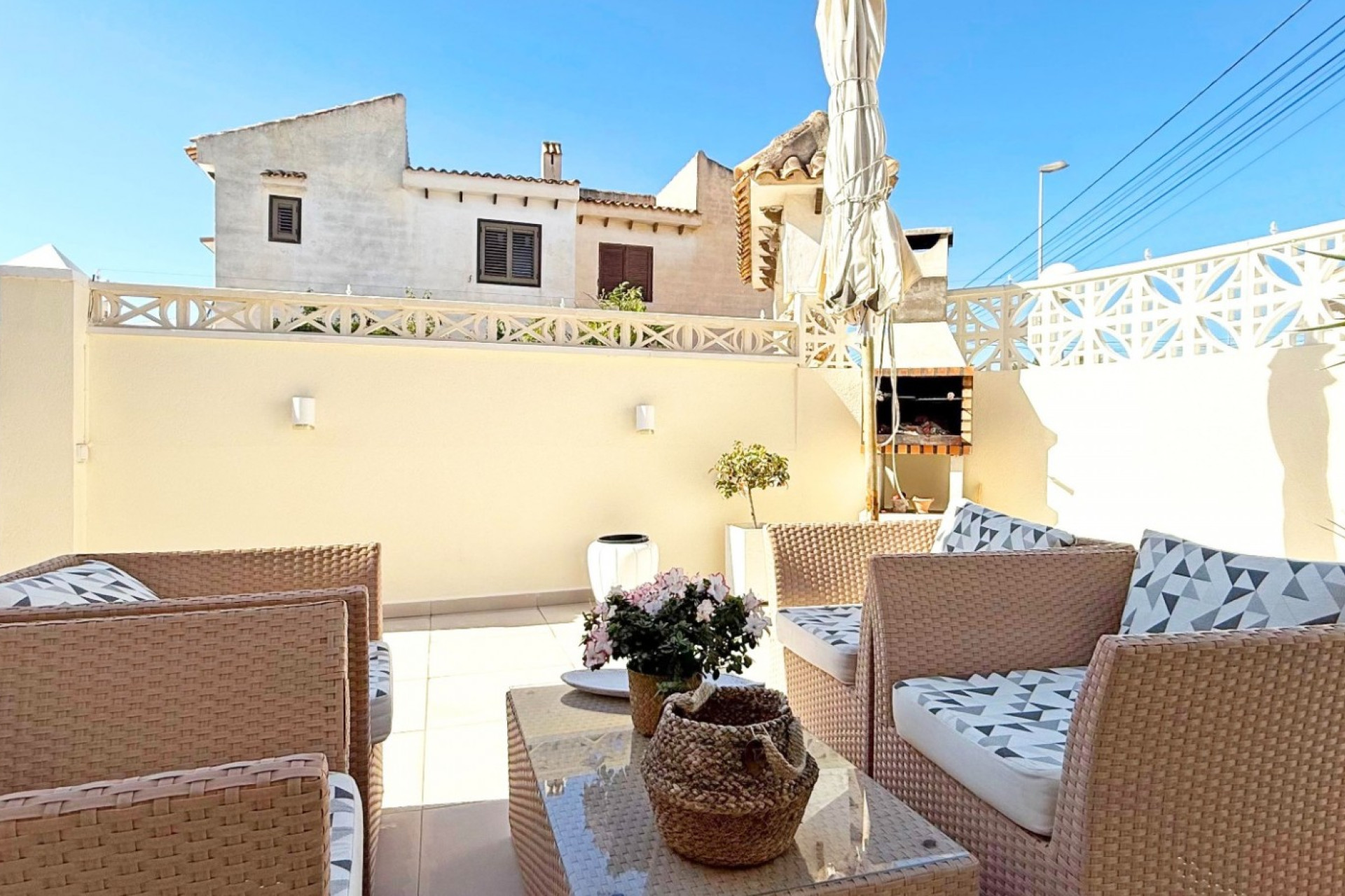 Odsprzedaż - Kamienica - Torrevieja - Torrelamata - La Mata