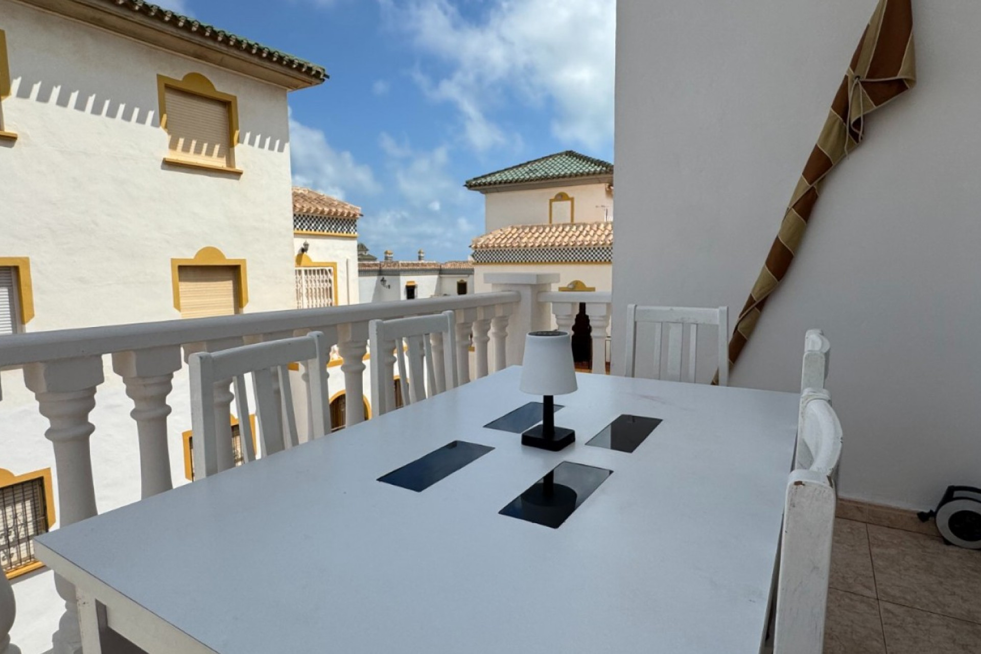 Odsprzedaż - Kamienica - Torrevieja - Torrelamata - La Mata