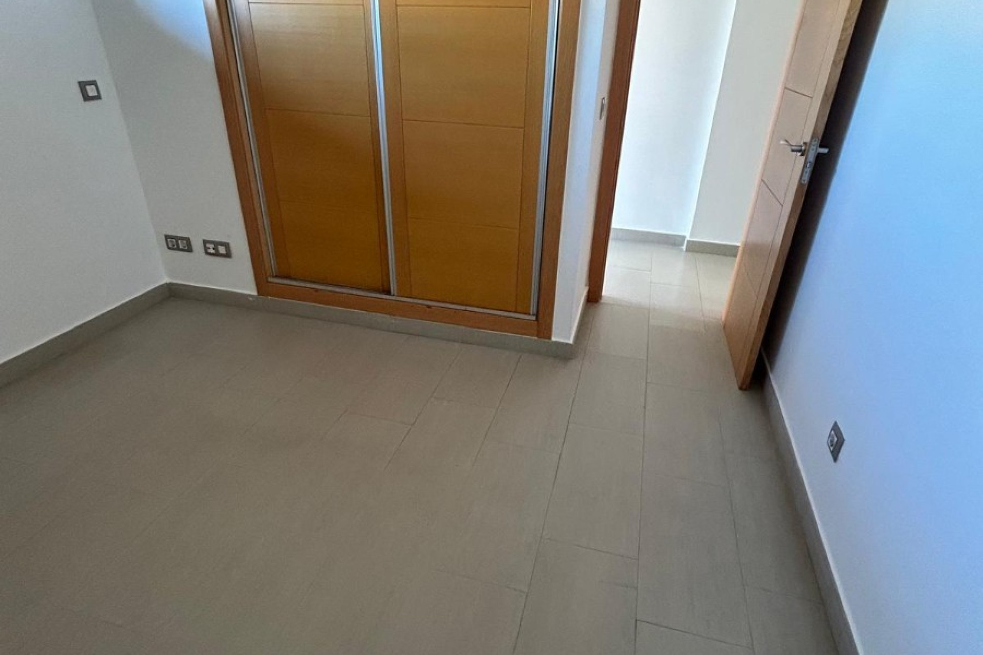 Odsprzedaż - Mieszkanie w bloku - Albir