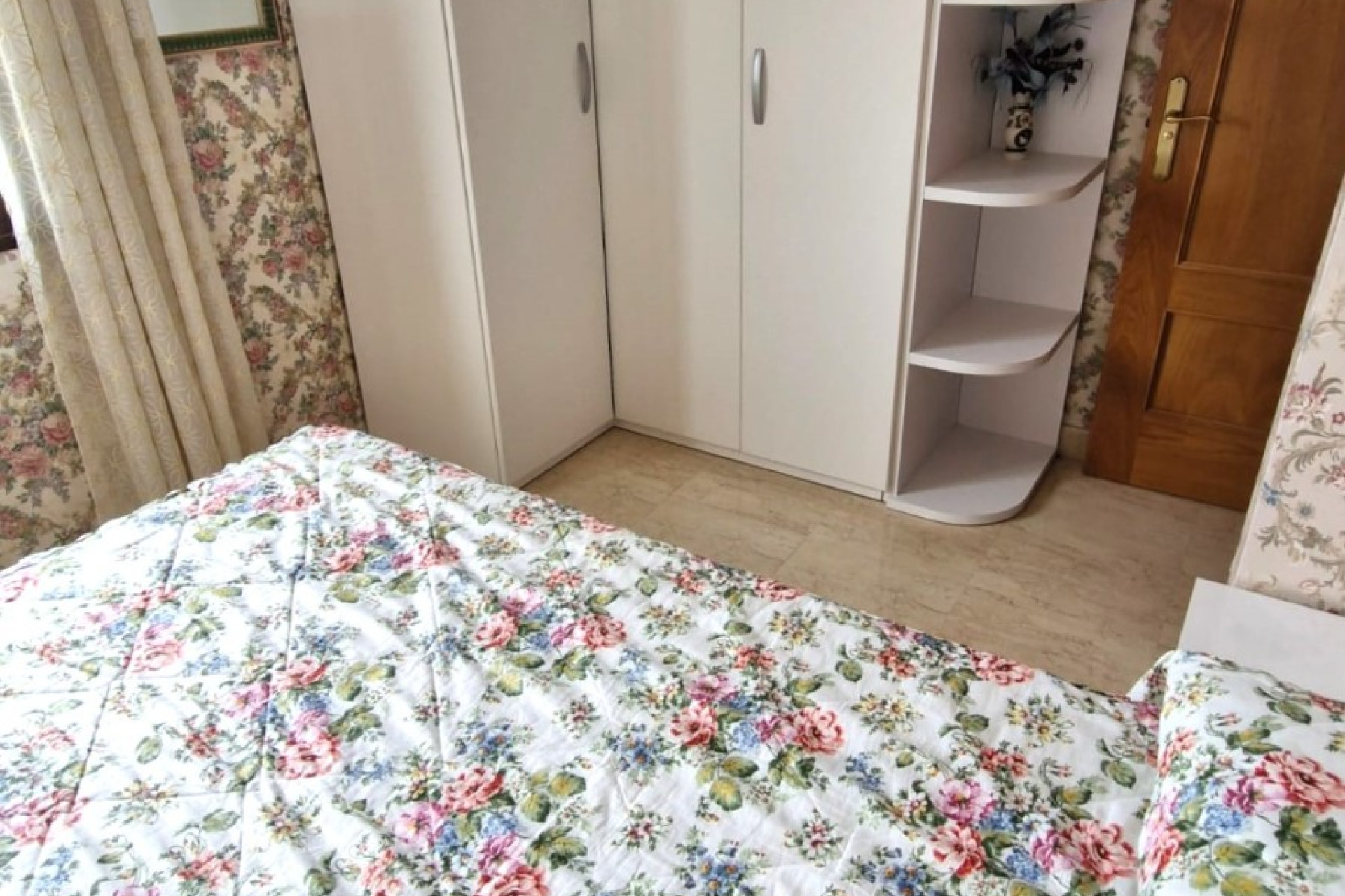 Odsprzedaż - Mieszkanie w bloku - Benidorm - Levante