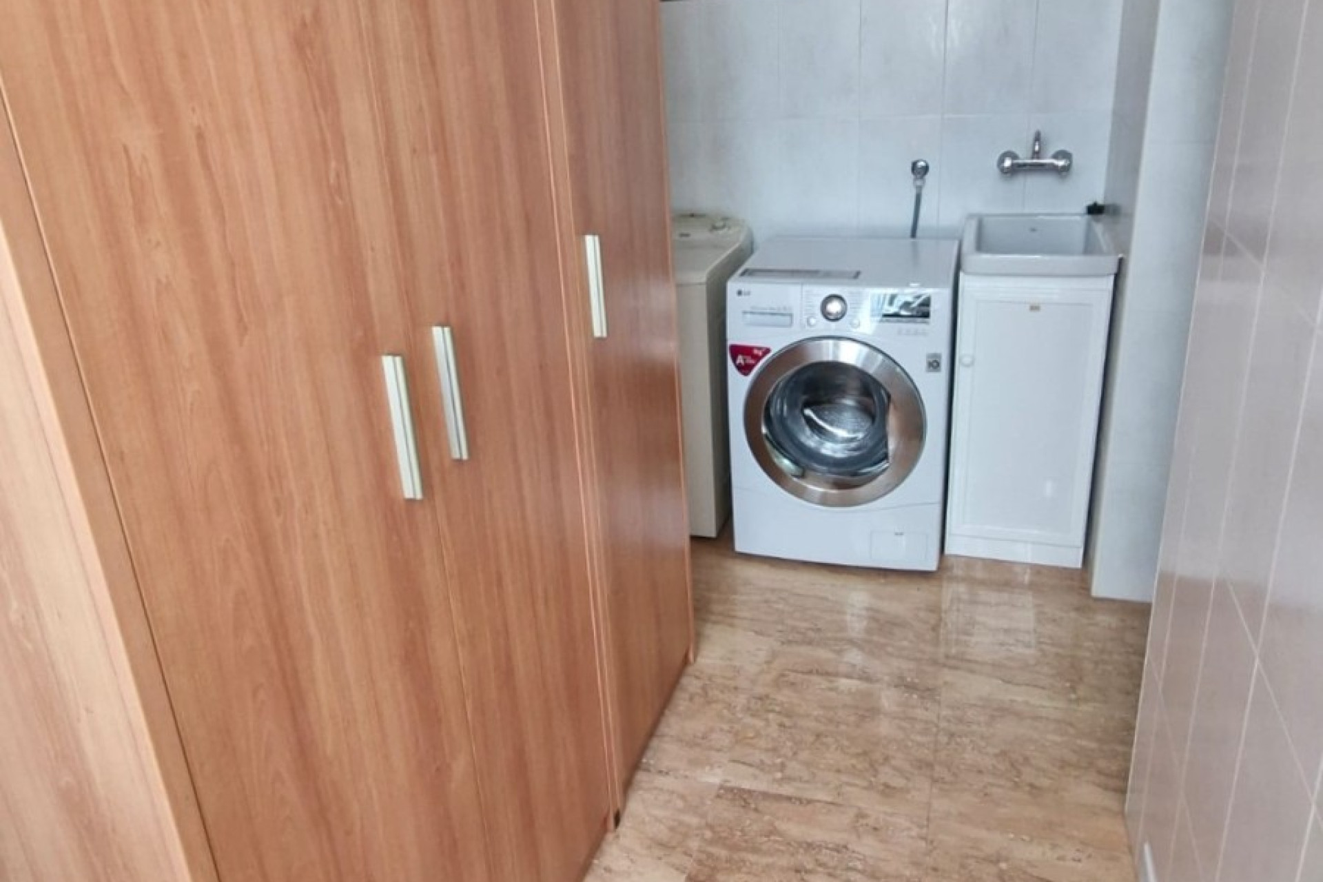 Odsprzedaż - Mieszkanie w bloku - Benidorm - Levante