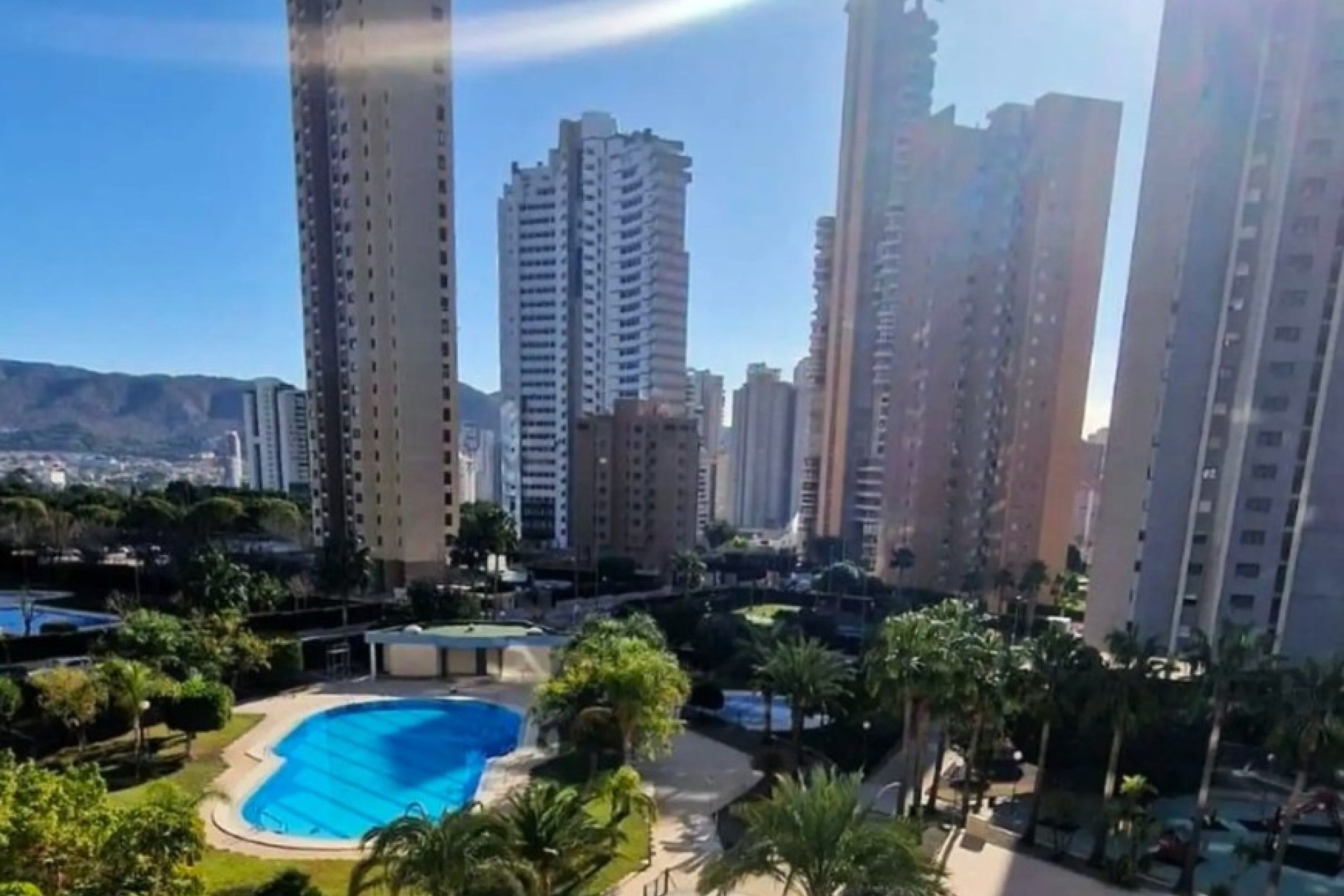 Odsprzedaż - Mieszkanie w bloku - Benidorm - Levante