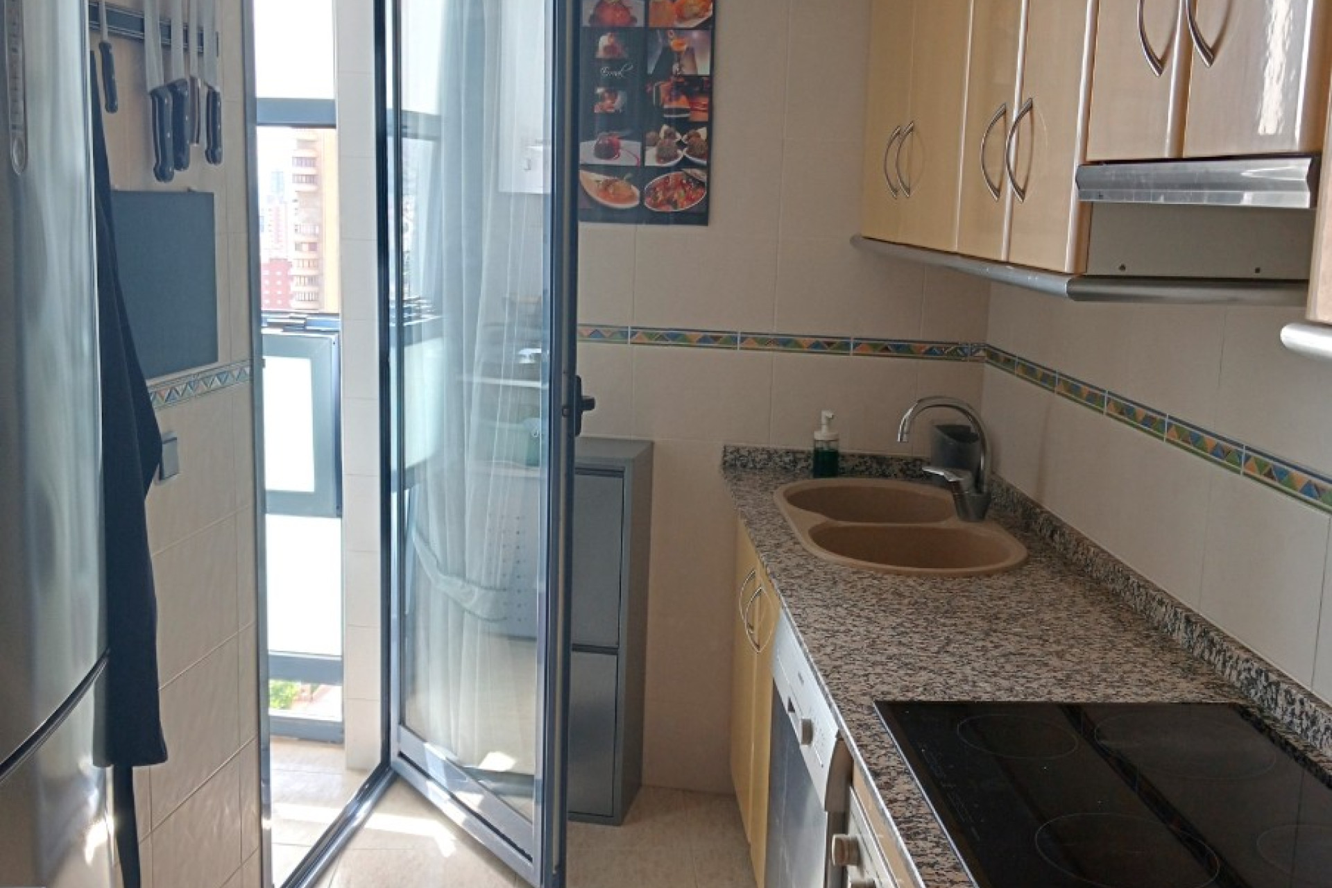 Odsprzedaż - Mieszkanie w bloku - Benidorm - Levante