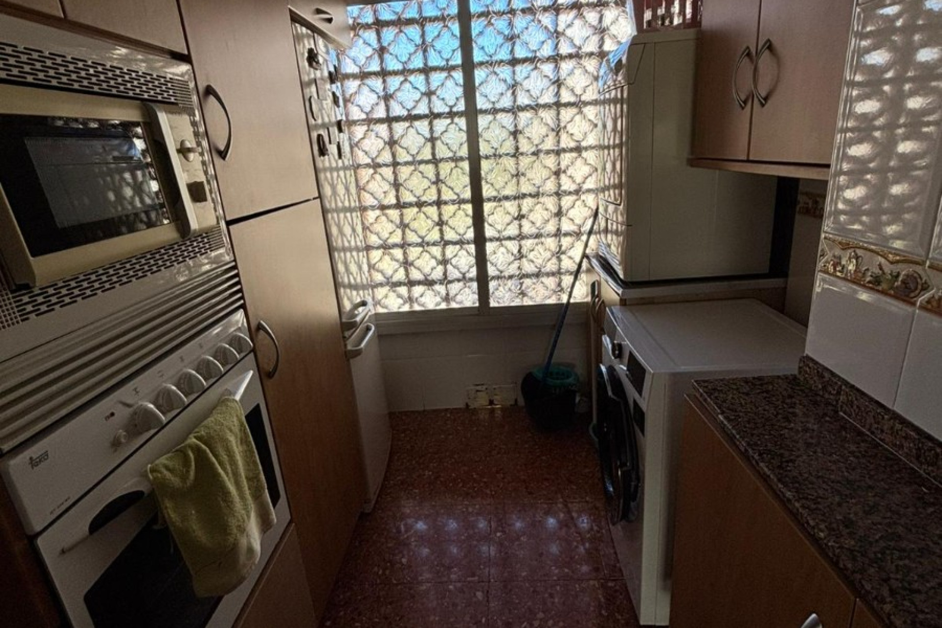 Odsprzedaż - Mieszkanie w bloku - Benidorm - Levante