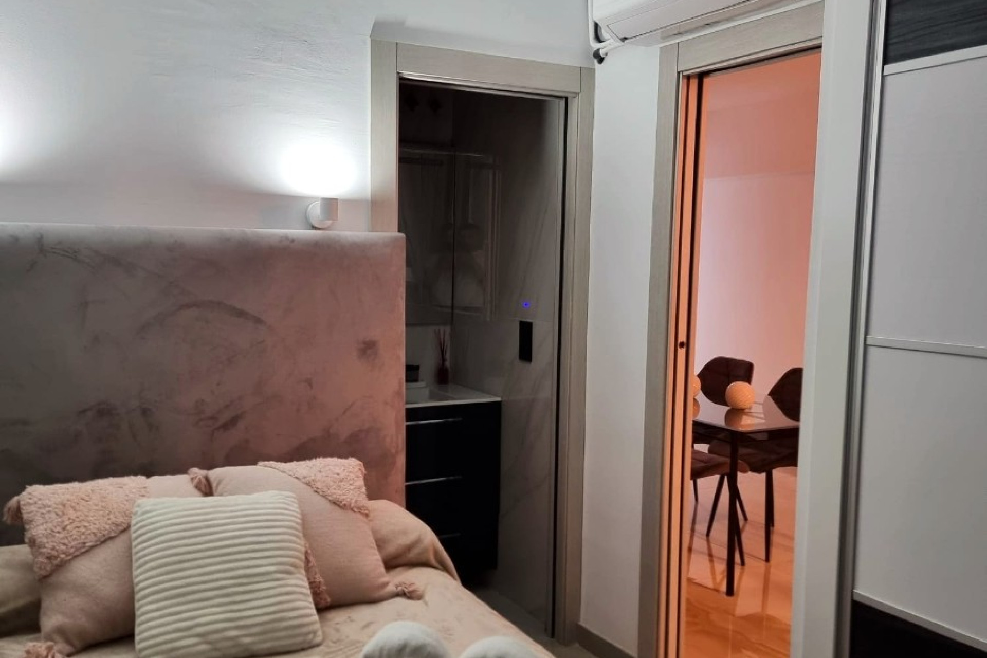 Odsprzedaż - Mieszkanie w bloku - Benidorm - Rincón de Loix