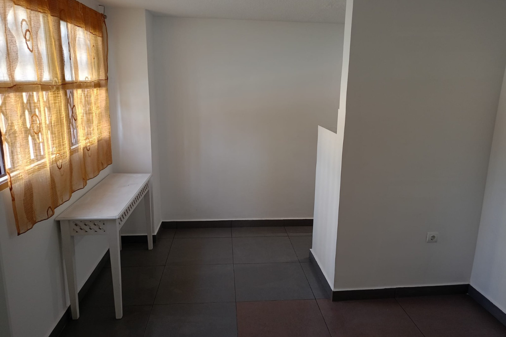 Odsprzedaż - Mieszkanie w bloku - Benidorm - Rincón de Loix
