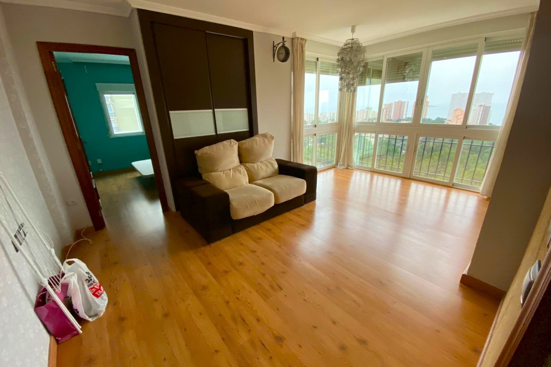 Odsprzedaż - Mieszkanie w bloku - Benidorm - Zona de Poniente