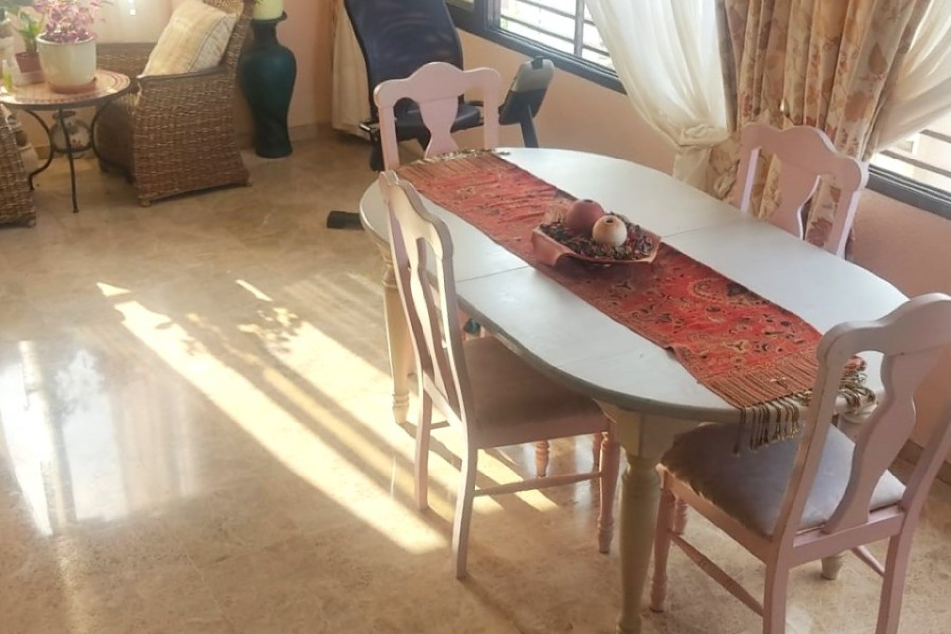 Odsprzedaż - Mieszkanie w bloku - Benidorm - Zona de Poniente