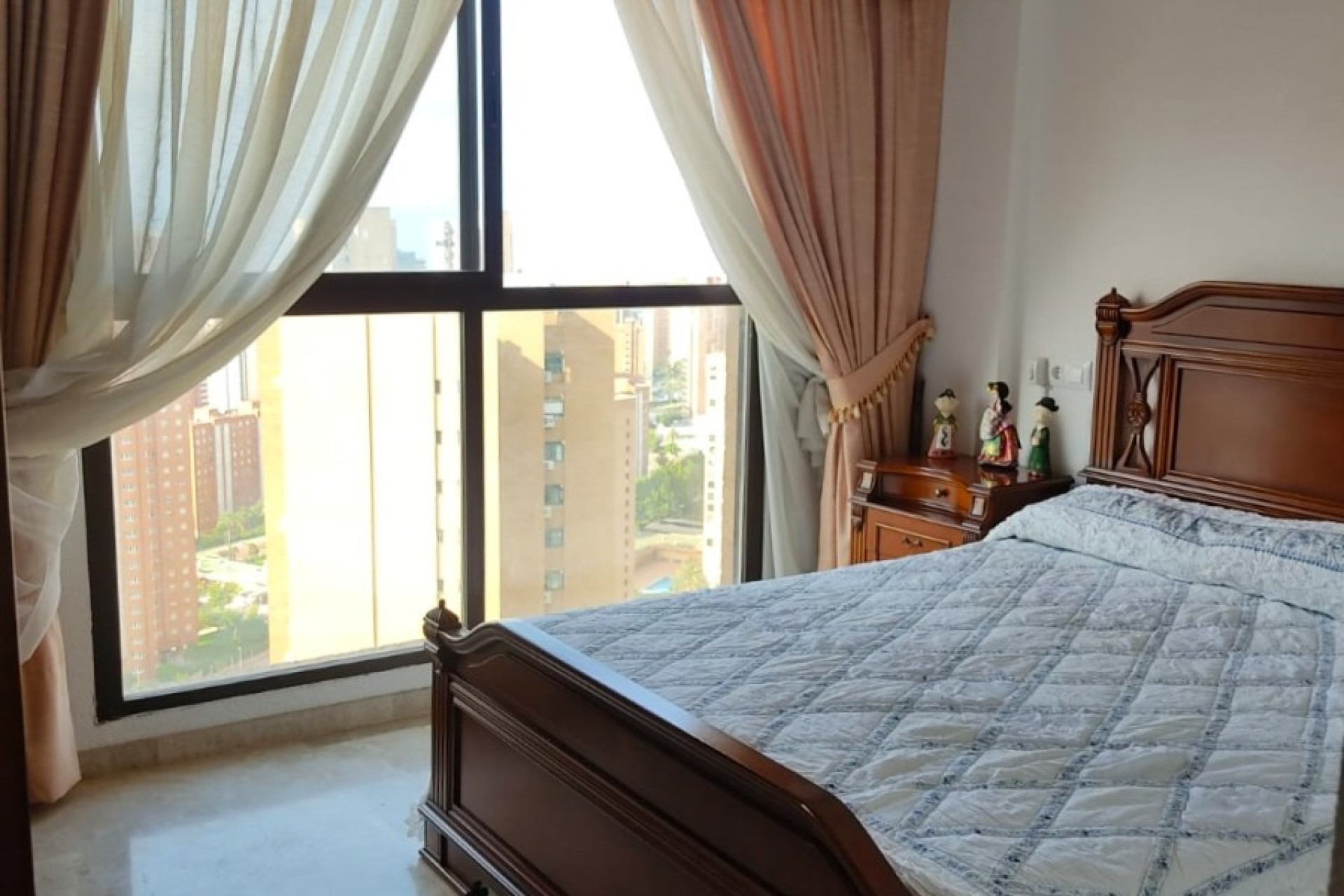 Odsprzedaż - Mieszkanie w bloku - Benidorm - Zona de Poniente