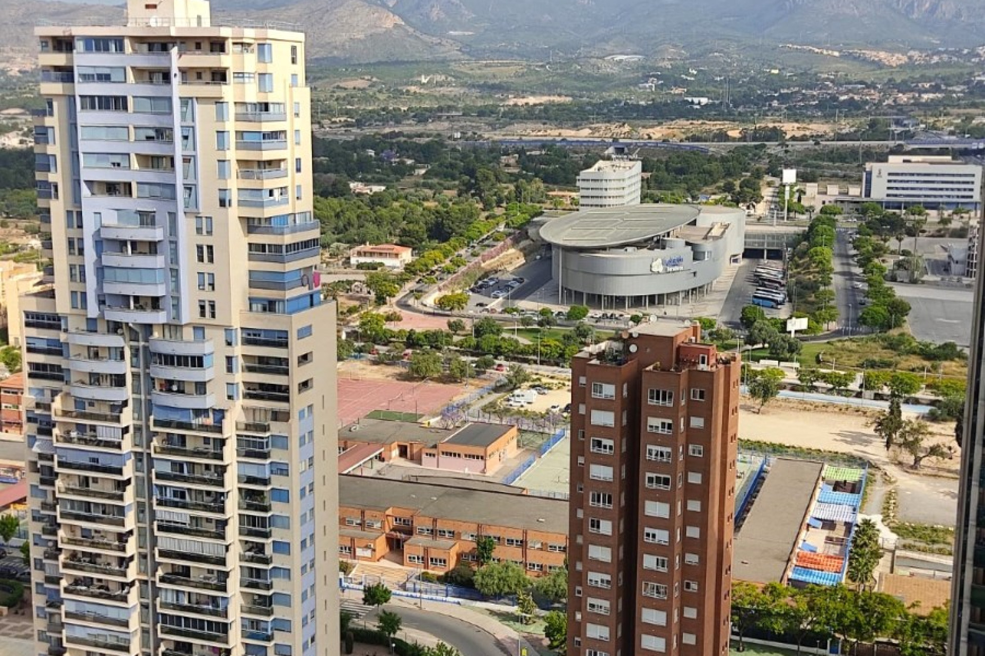 Odsprzedaż - Mieszkanie w bloku - Benidorm - Zona de Poniente