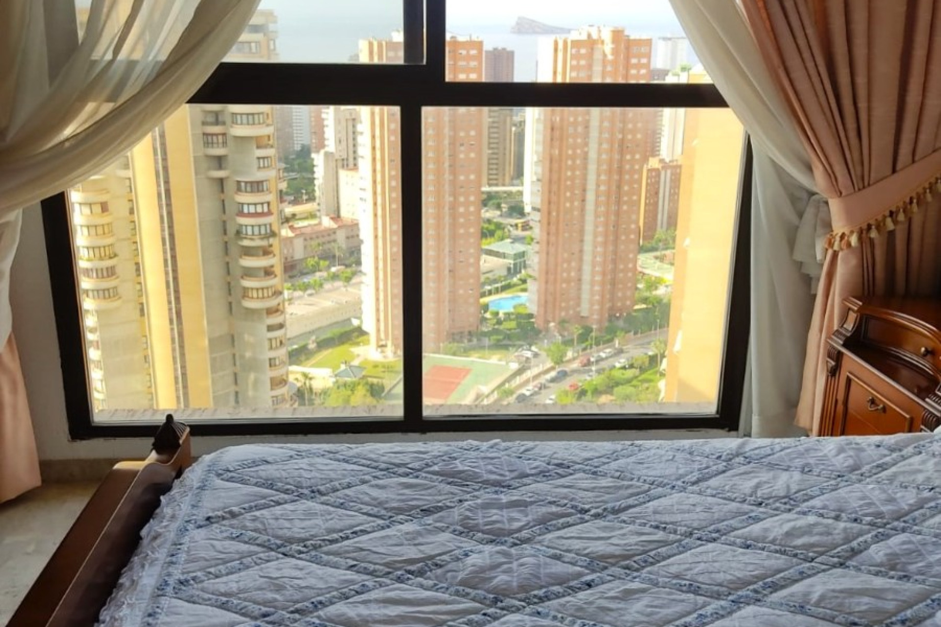 Odsprzedaż - Mieszkanie w bloku - Benidorm - Zona de Poniente