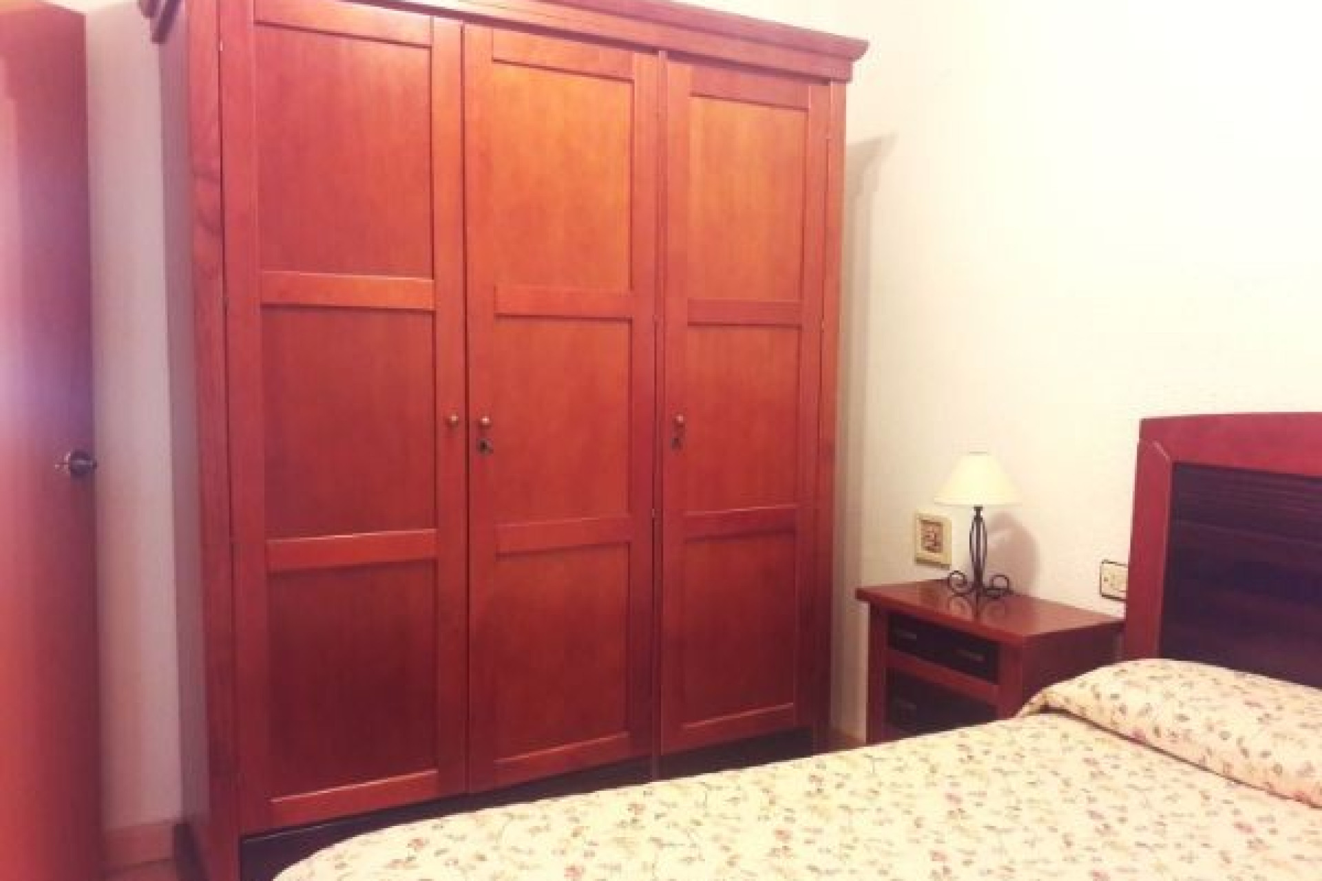 Odsprzedaż - Mieszkanie w bloku - Benidorm - Zona de Poniente