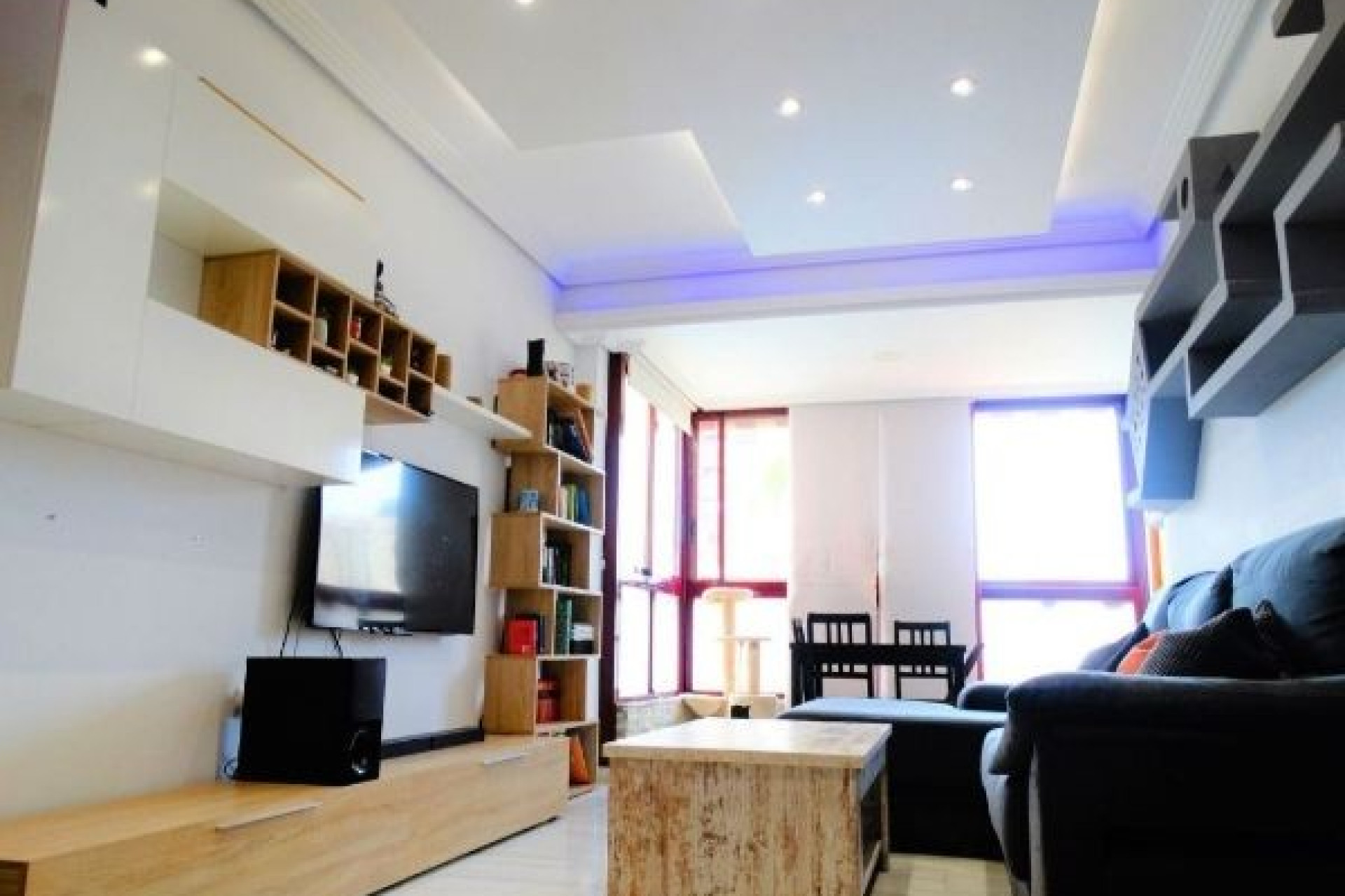 Odsprzedaż - Mieszkanie w bloku - Benidorm - Zona de Poniente