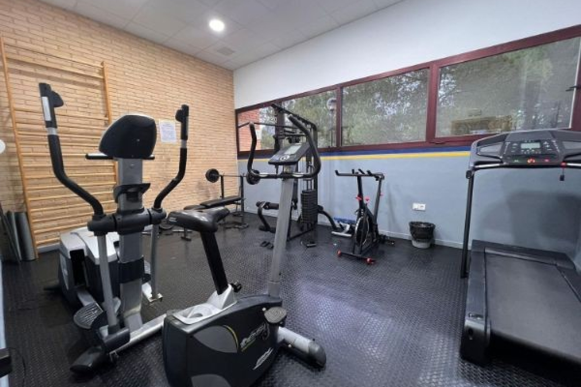 Odsprzedaż - Mieszkanie w bloku - Benidorm - Zona de Poniente