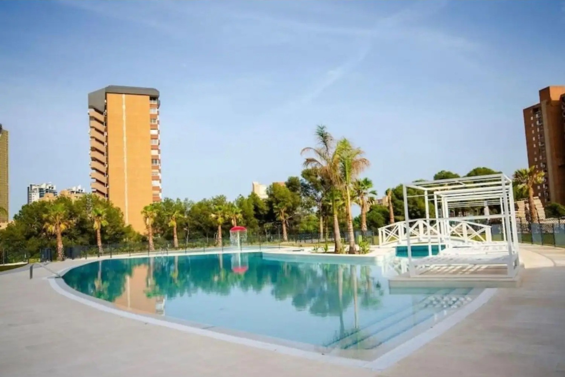 Odsprzedaż - Mieszkanie w bloku - Benidorm - Zona de Poniente