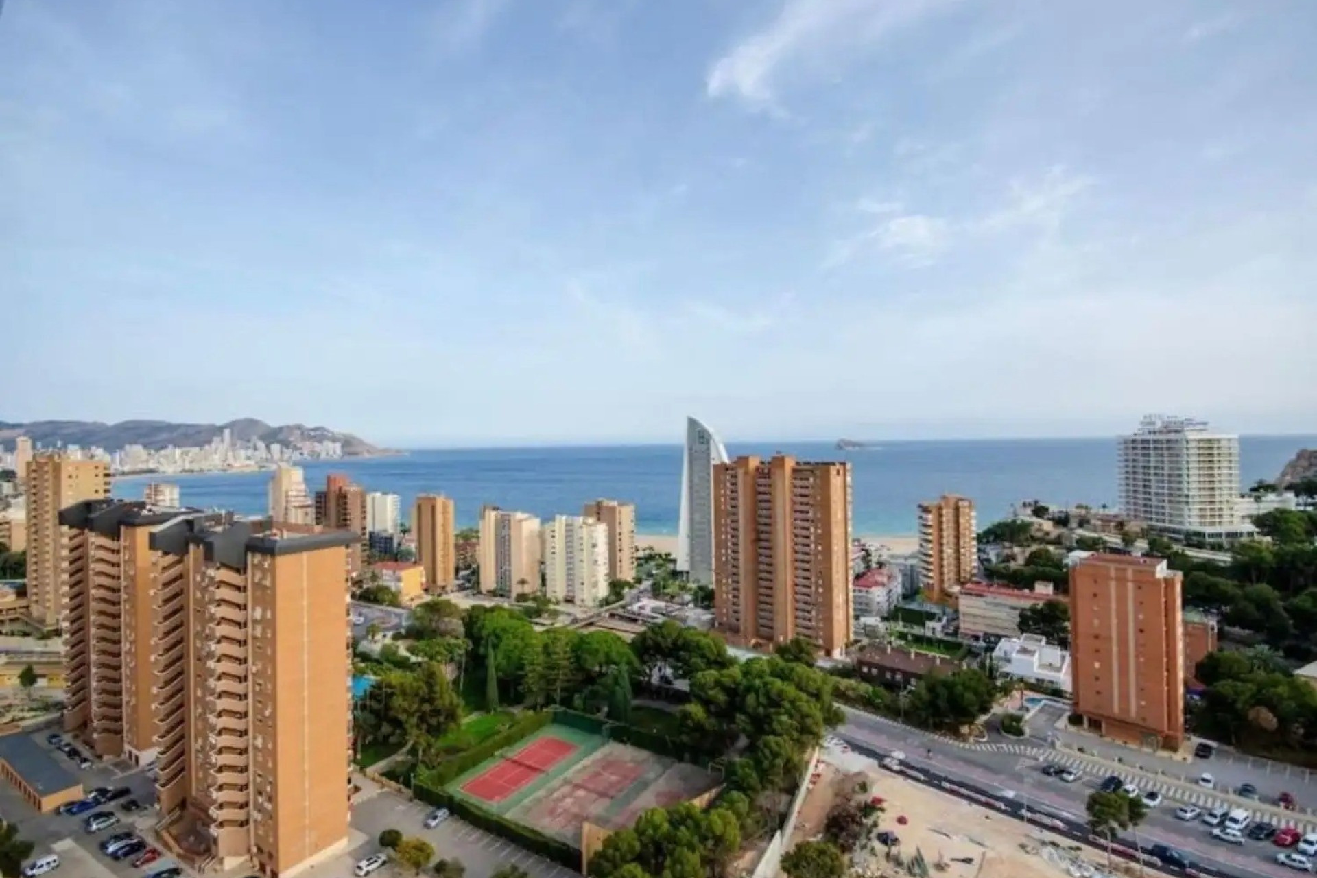 Odsprzedaż - Mieszkanie w bloku - Benidorm - Zona de Poniente