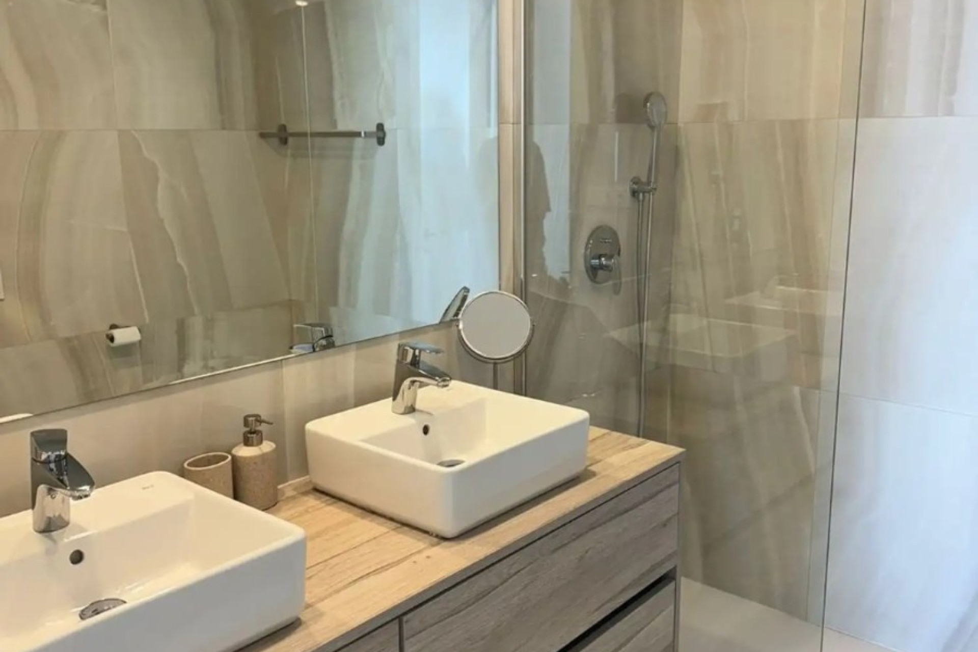 Odsprzedaż - Mieszkanie w bloku - Benidorm - Zona de Poniente