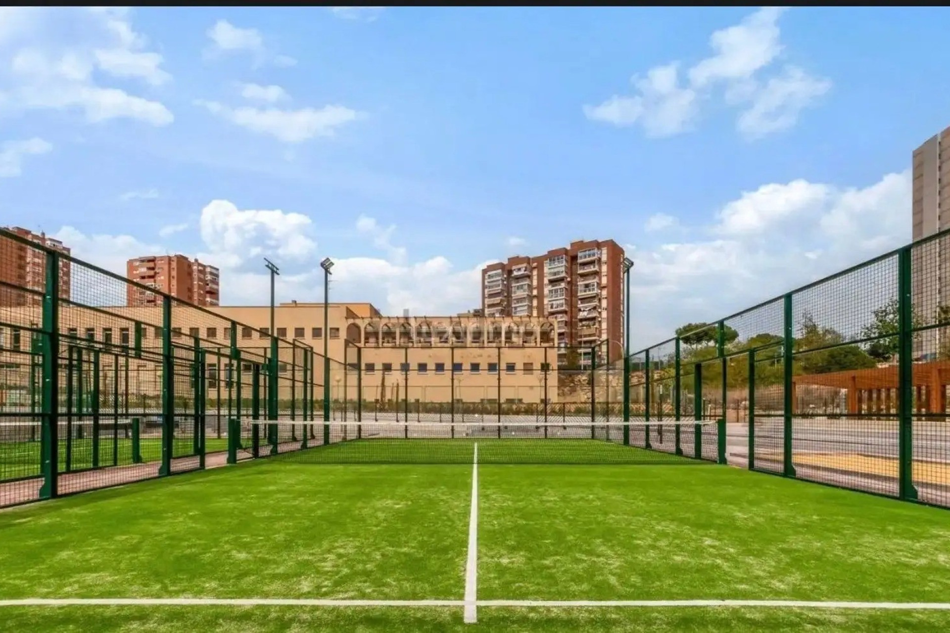 Odsprzedaż - Mieszkanie w bloku - Benidorm - Zona de Poniente