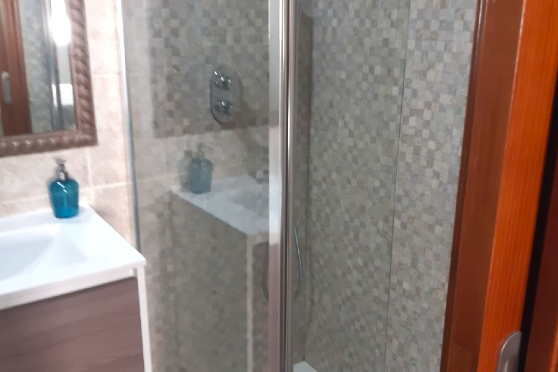 Odsprzedaż - Mieszkanie w bloku - Benidorm - Zona de Poniente