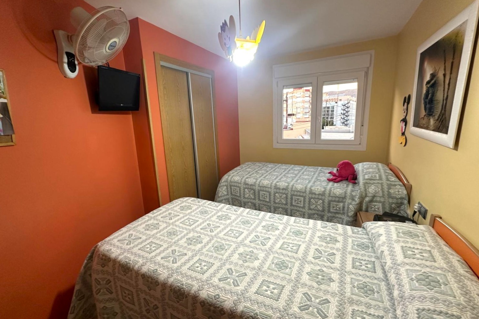 Odsprzedaż - Mieszkanie w bloku - Benidorm - Zona de Poniente