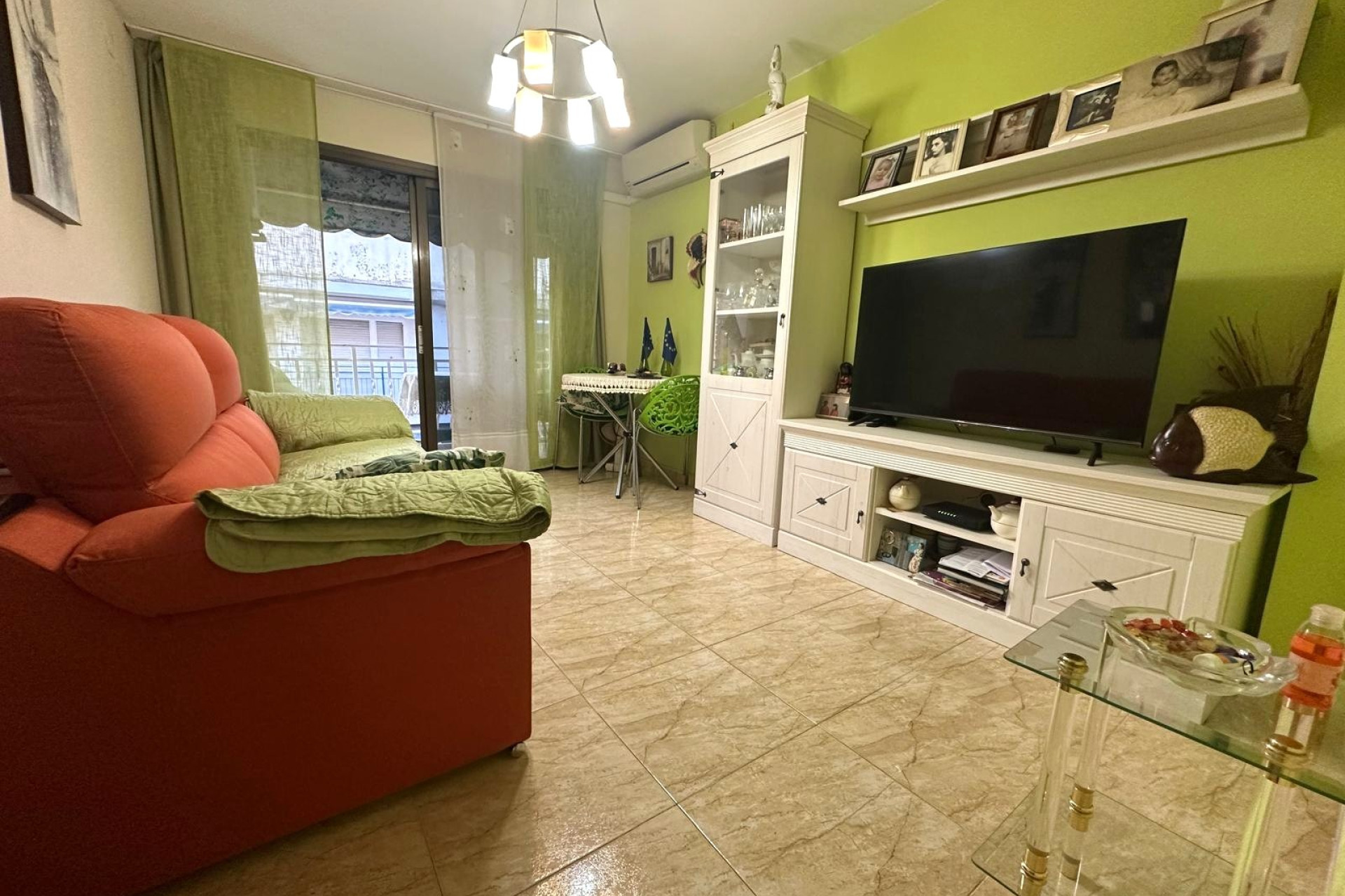 Odsprzedaż - Mieszkanie w bloku - Benidorm - Zona de Poniente