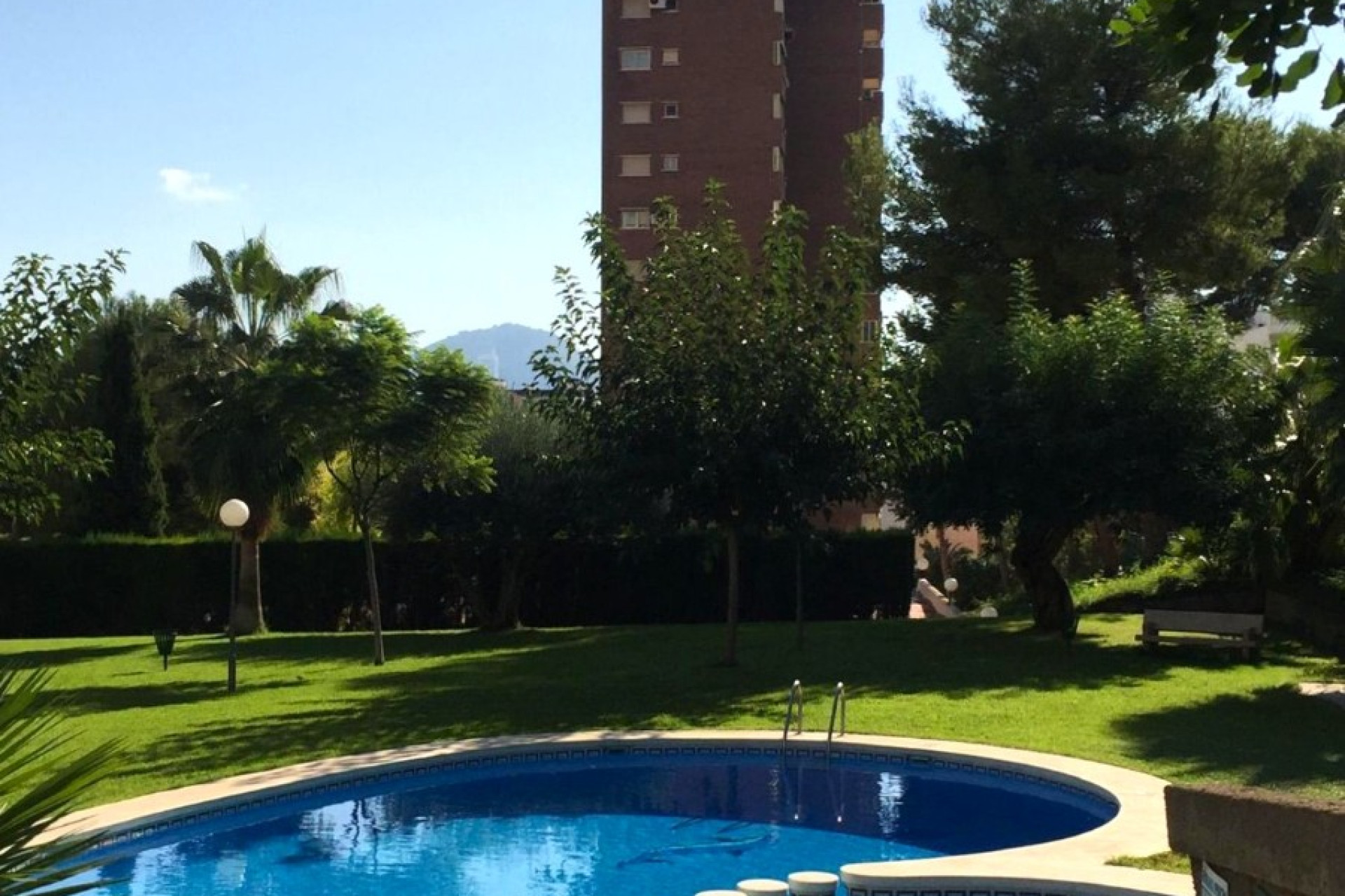 Odsprzedaż - Mieszkanie w bloku - Benidorm - Zona de Poniente