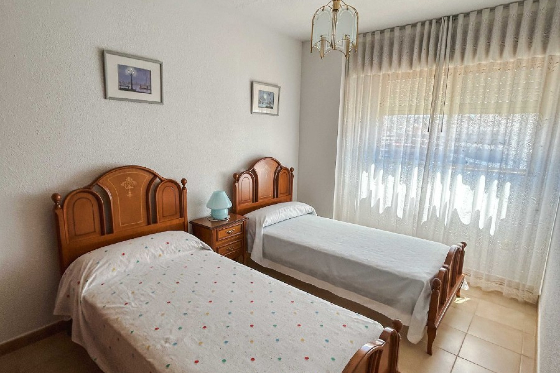 Odsprzedaż - Mieszkanie w bloku - Benidorm - Zona de Poniente