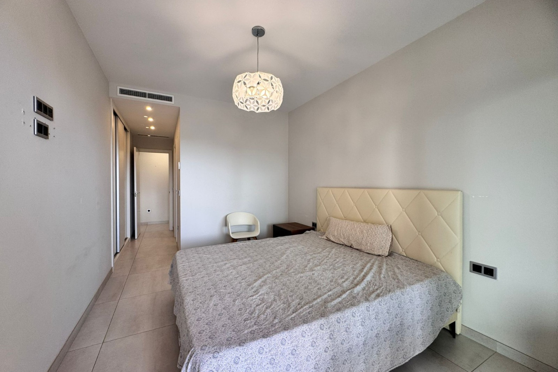 Odsprzedaż - Mieszkanie w bloku - Benidorm - Zona de Poniente