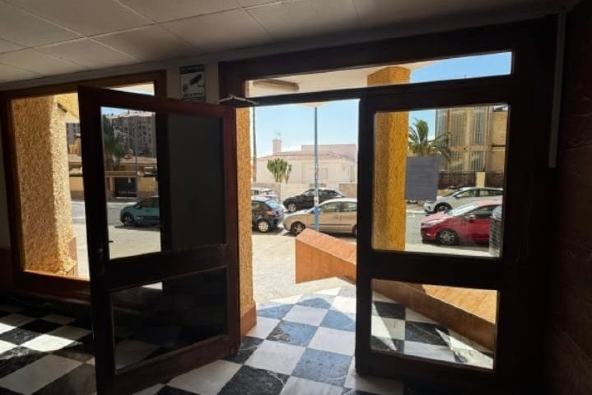 Odsprzedaż - Mieszkanie w bloku - Cartagena - La Manga