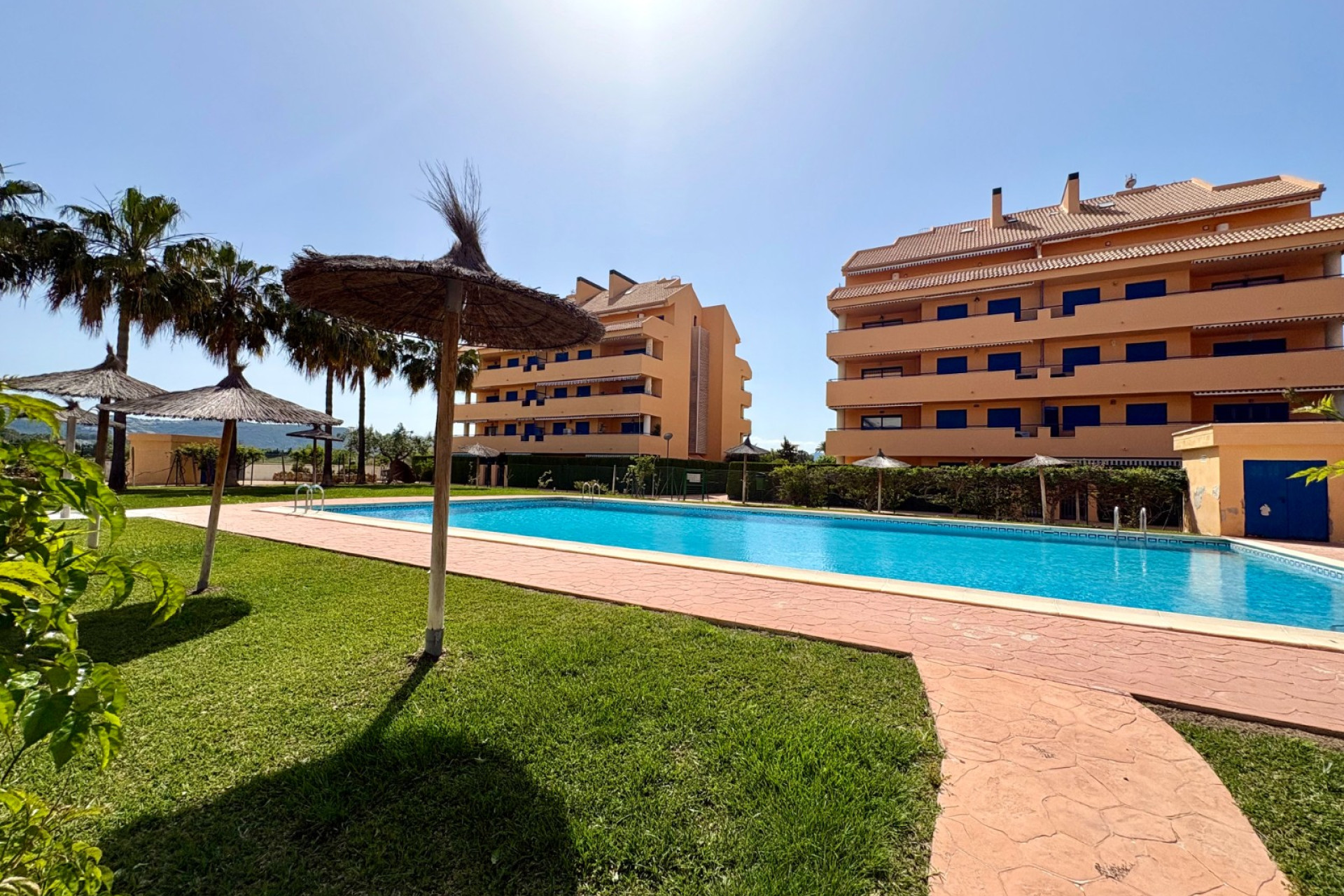 Odsprzedaż - Mieszkanie w bloku - Denia - Dénia