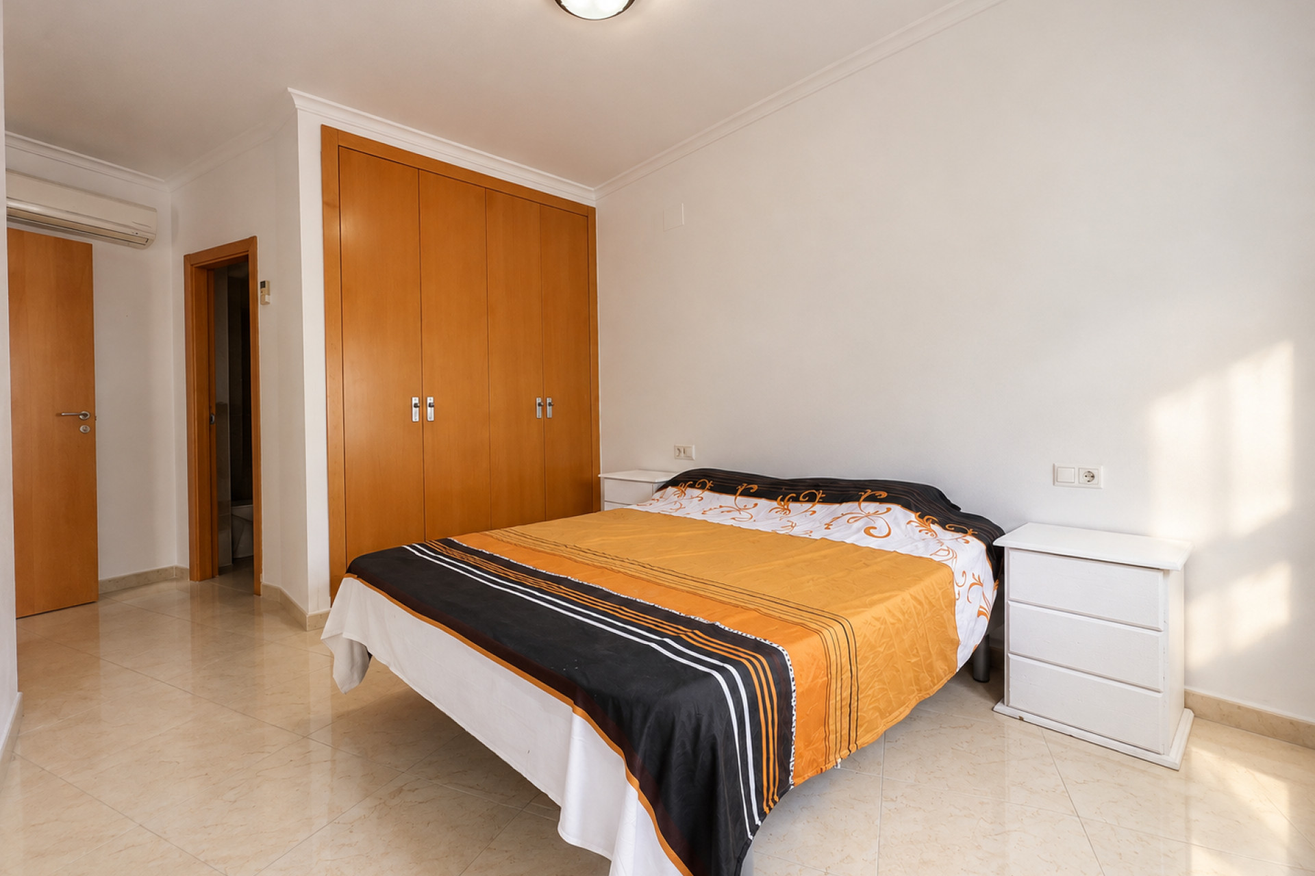 Odsprzedaż - Mieszkanie w bloku - Denia - Dénia