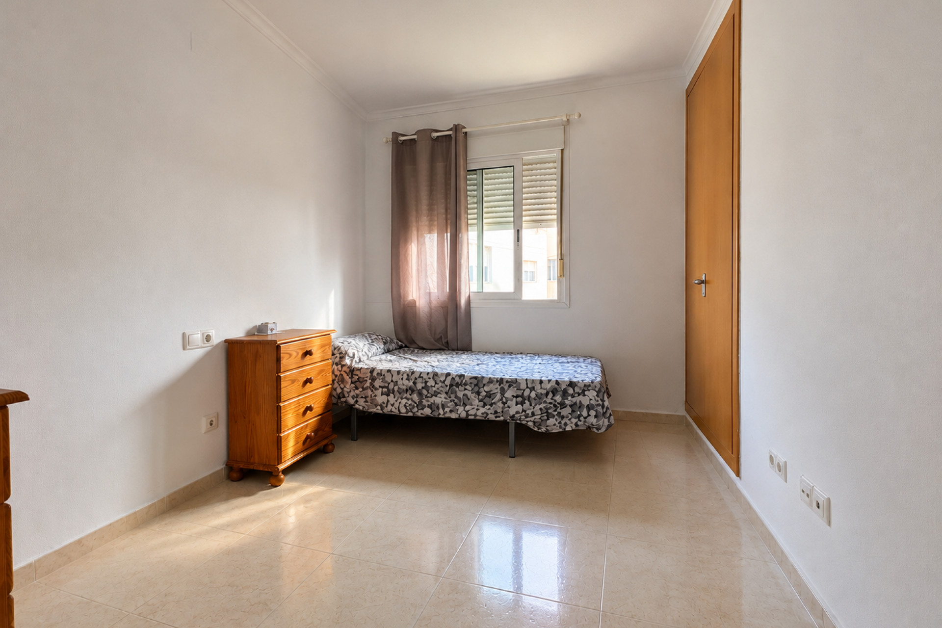 Odsprzedaż - Mieszkanie w bloku - Denia - Dénia