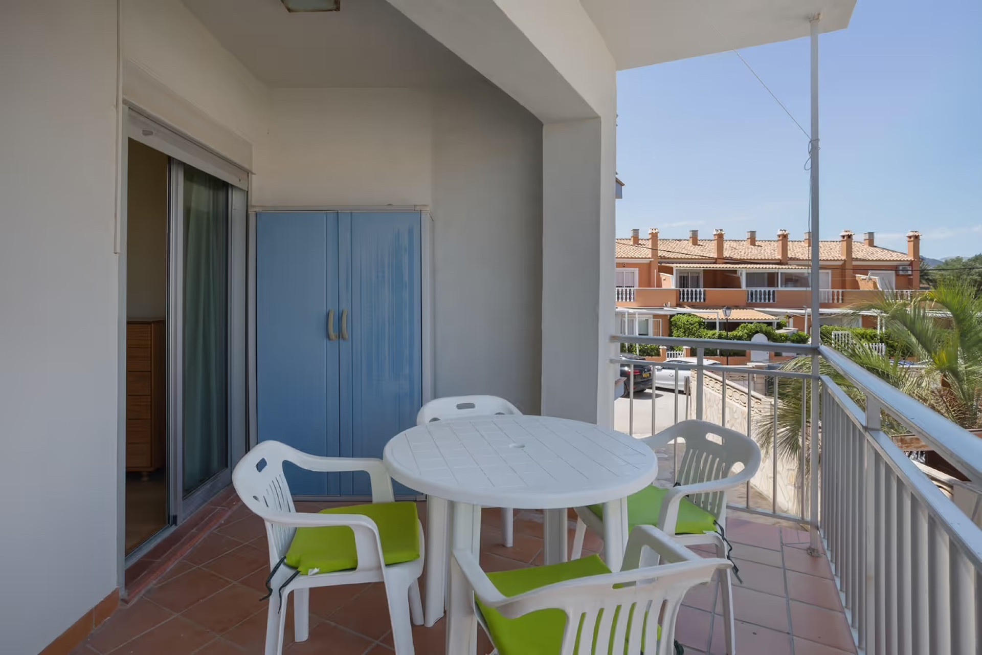 Odsprzedaż - Mieszkanie w bloku - Denia - Les Marines - Las Marinas