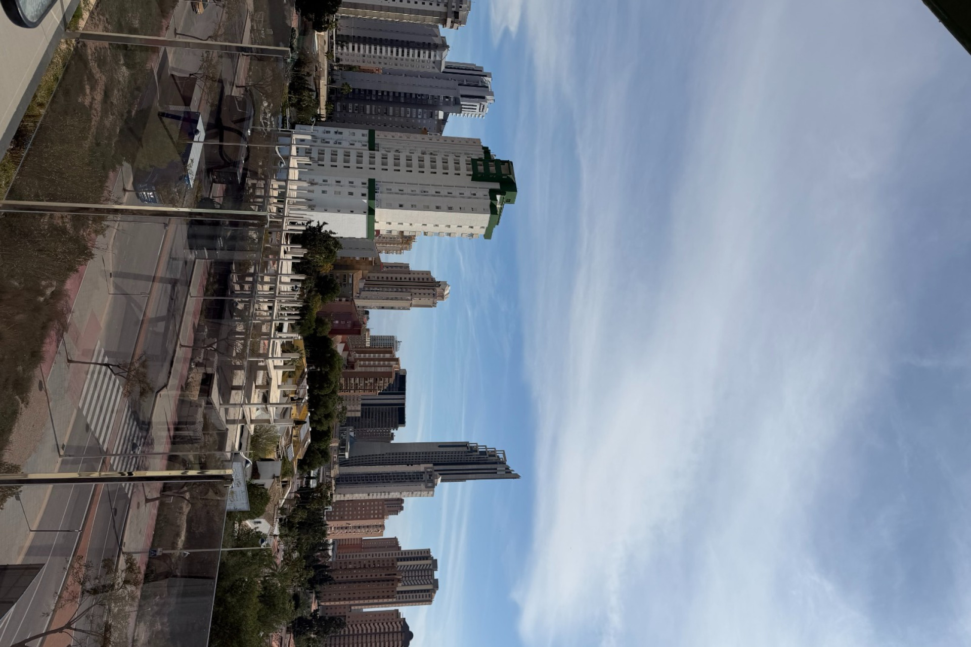 Odsprzedaż - Mieszkanie w bloku - Finestrat - Cala de Finestrat