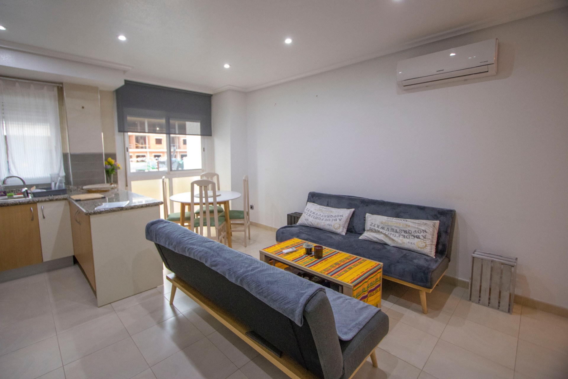 Odsprzedaż - Mieszkanie w bloku - Formentera del Segura