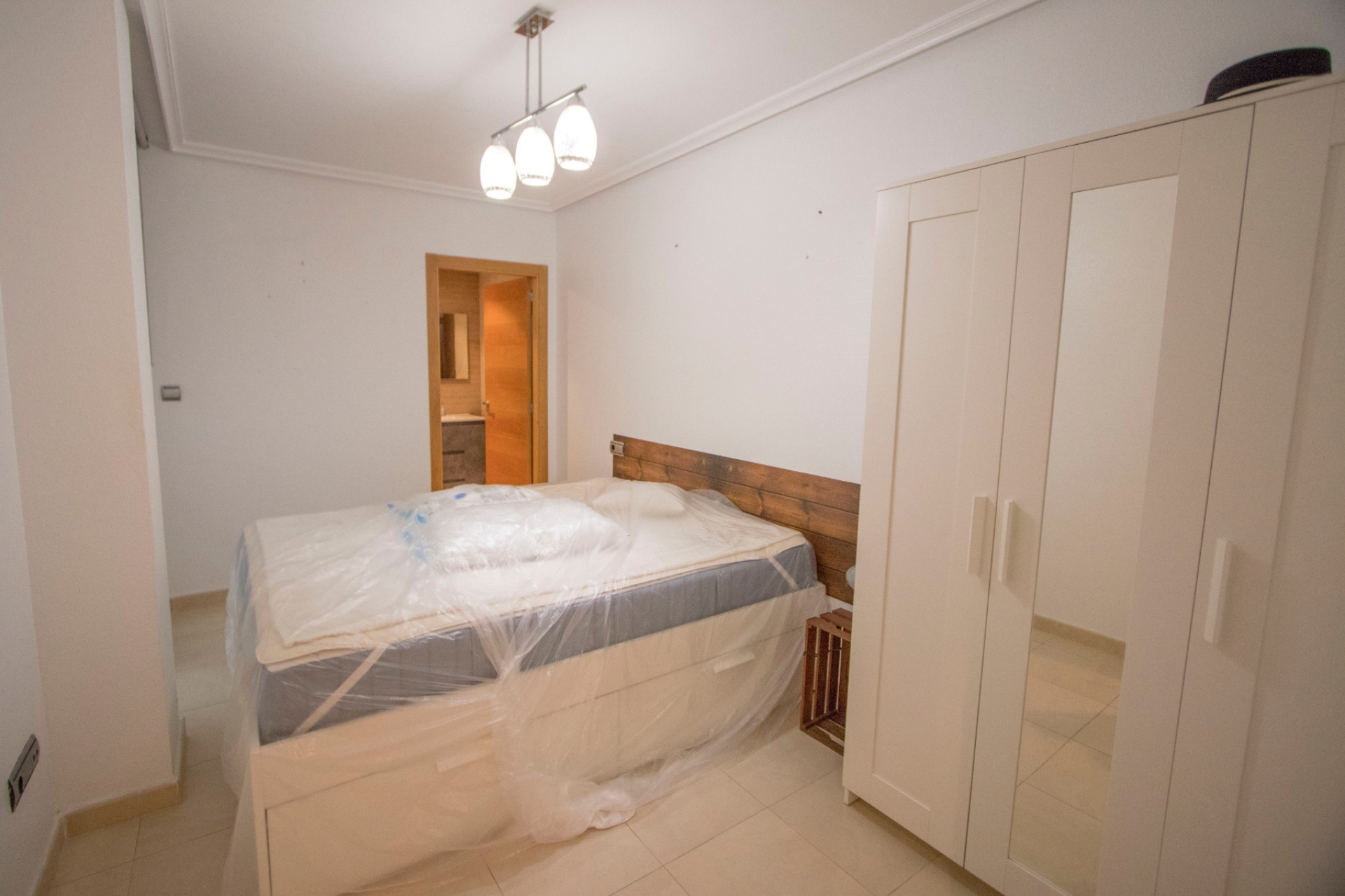 Odsprzedaż - Mieszkanie w bloku - Formentera del Segura