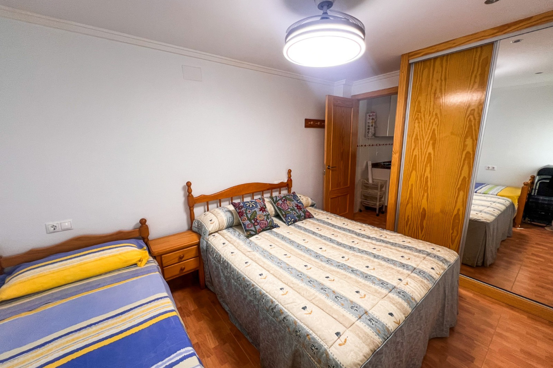 Odsprzedaż - Mieszkanie w bloku - Guardamar del Segura - Playa Centro Guardamar