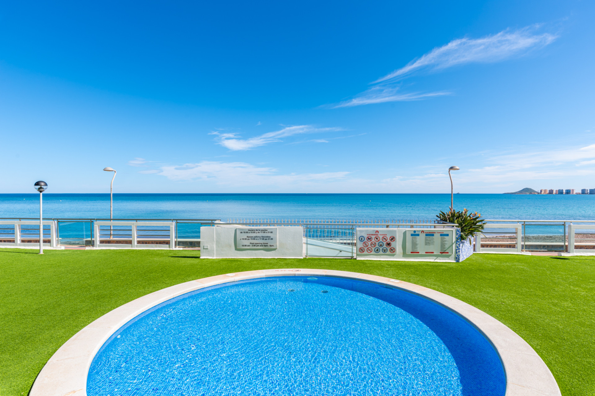 Odsprzedaż - Mieszkanie w bloku - La Manga del Mar Menor - La Manga Del Mar Menor