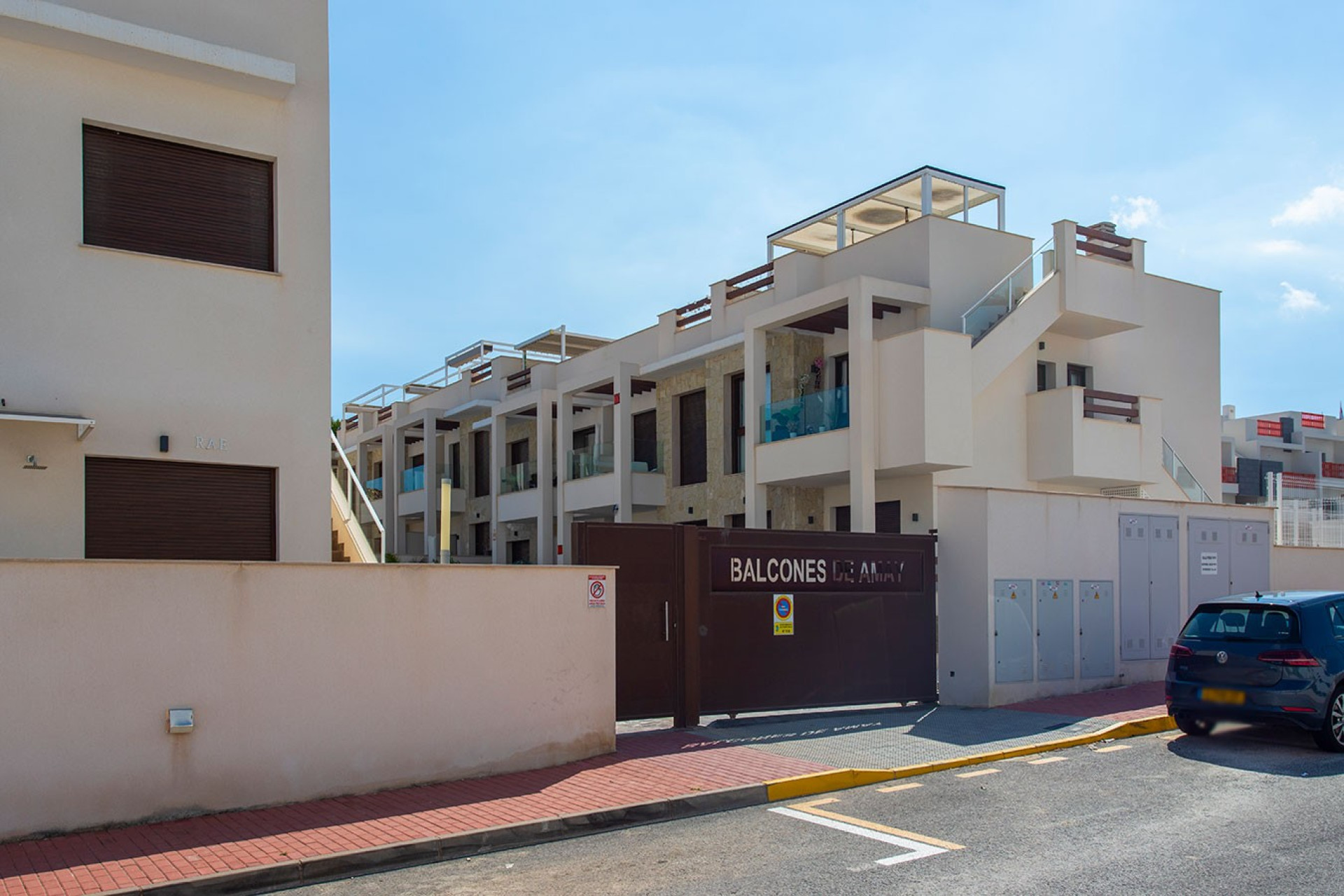 Odsprzedaż - Mieszkanie w bloku - Los Balcones - Torrevieja